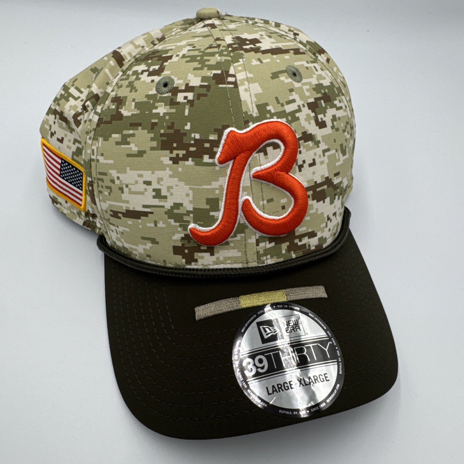 Chicago Bears Salute To Service 39Thirty Alternative Logo Hat L/XL Brand New Chicago Bears Salute To Service 39Thirty Alternative Logo Hat L/XL Brand New