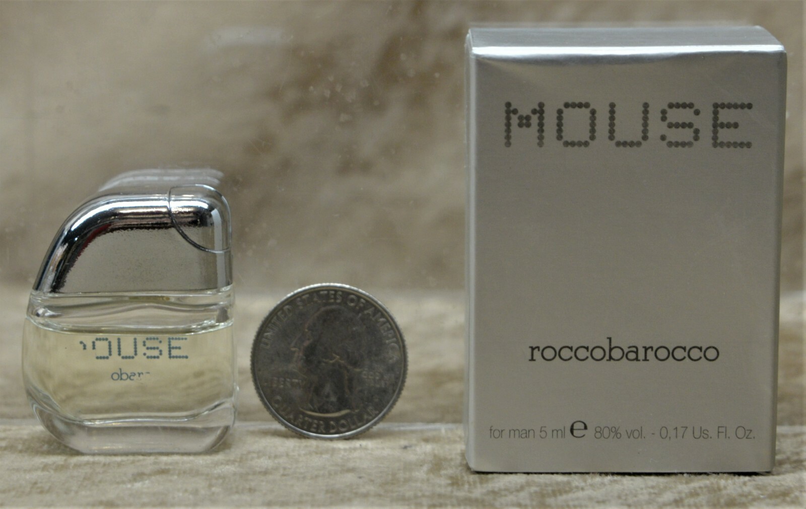 MOUSE ROCCOBAROCCO EAU DE TOILETTE RARE COLLECTIBLE MINI 0.17 OZ 5ML AS IS MOUSE ROCCOBAROCCO EAU DE TOILETTE RARE COLLECTIBLE MINI 0.17 OZ 5ML AS IS