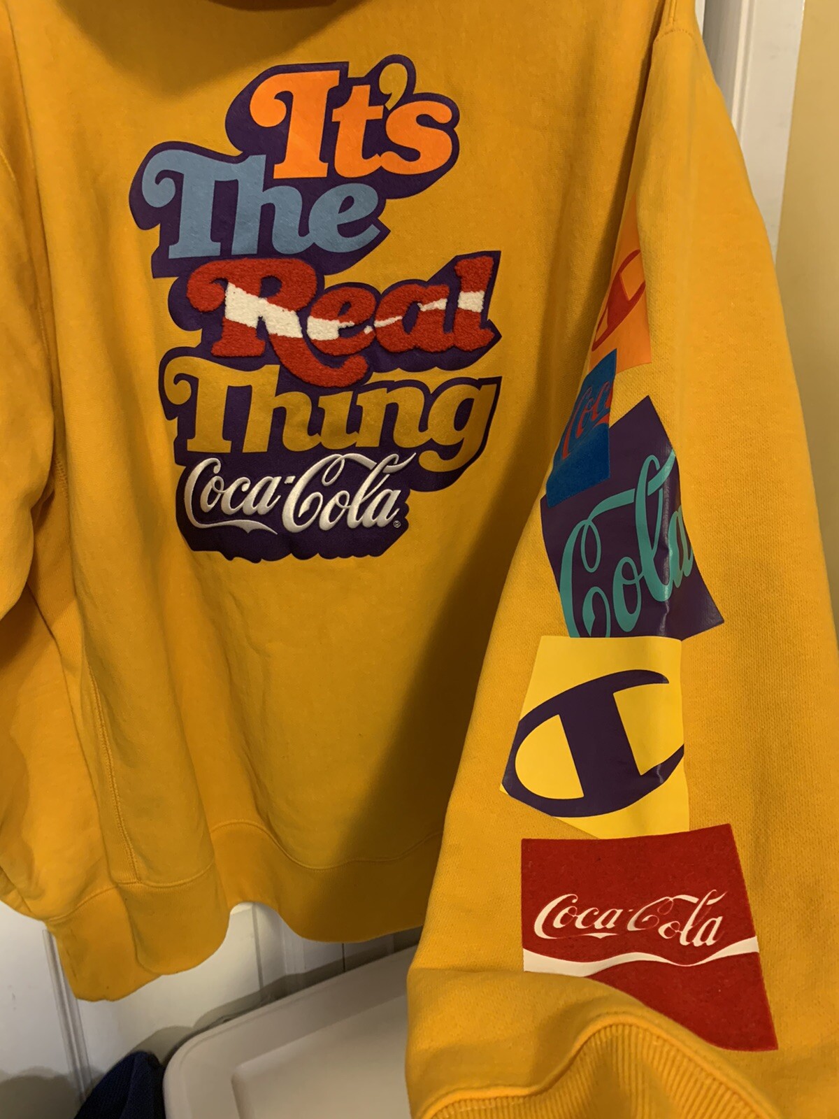 Champion x Coca Cola Reverse Weave Hoodie It’s The Real Thing Mens Sz XL Yellow Champion x Coca Cola Reverse Weave Hoodie It’s The Real Thing Mens Sz XL Yellow