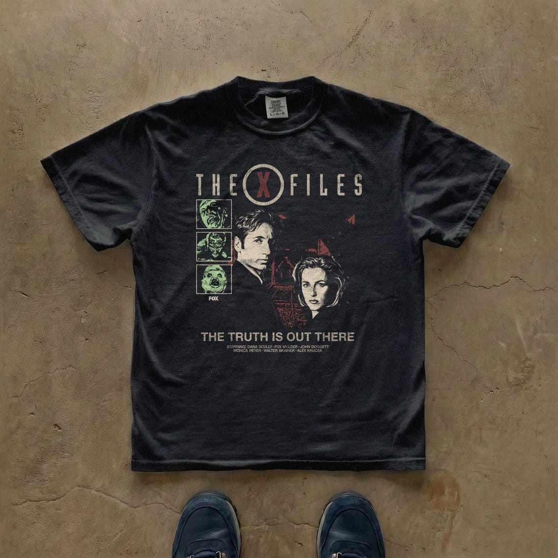 Mulder and Scully Retro Graphic T-shirt, Sci-Fi Horror Vintage Movie Tee