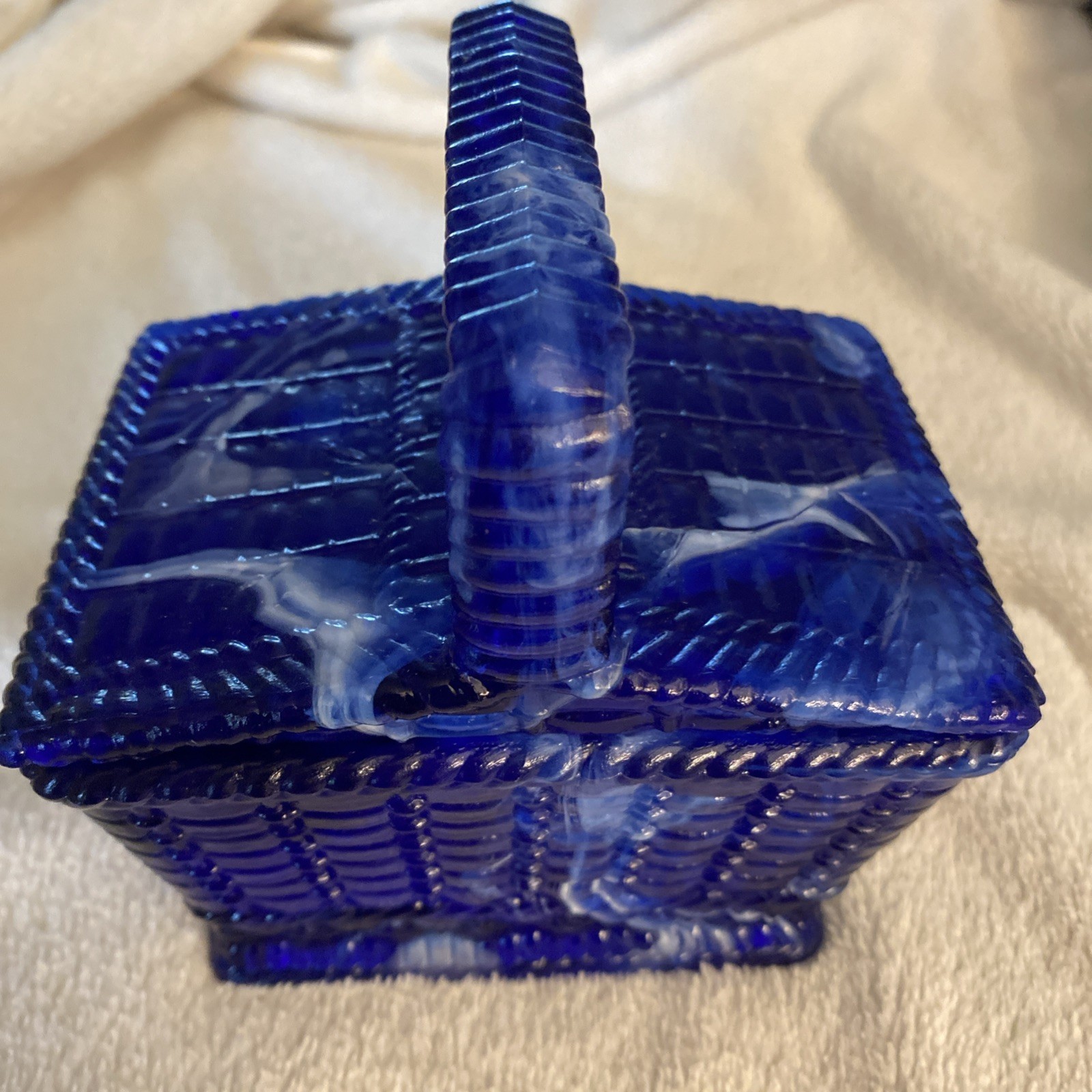 Rare VTG Westmoreland Cobalt Blue Slag Glass Covered Picnic Basket Candy Dish