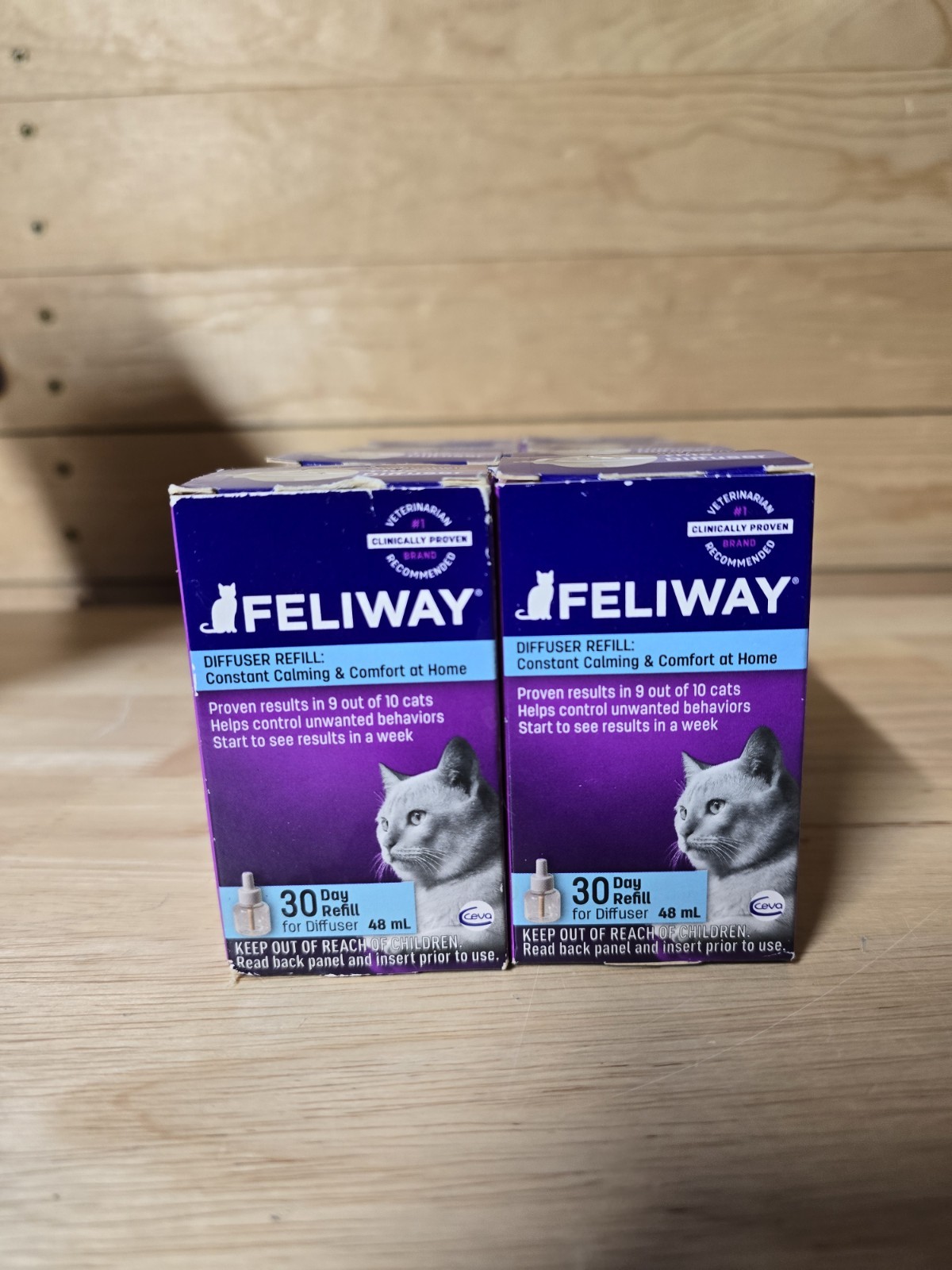 Feliway Classic Diffuser 48 ml Cat Calming Refill Set Of 8 Exp 5/2020 Feliway Classic Diffuser 48 ml Cat Calming Refill Set Of 8 Exp 5/2020