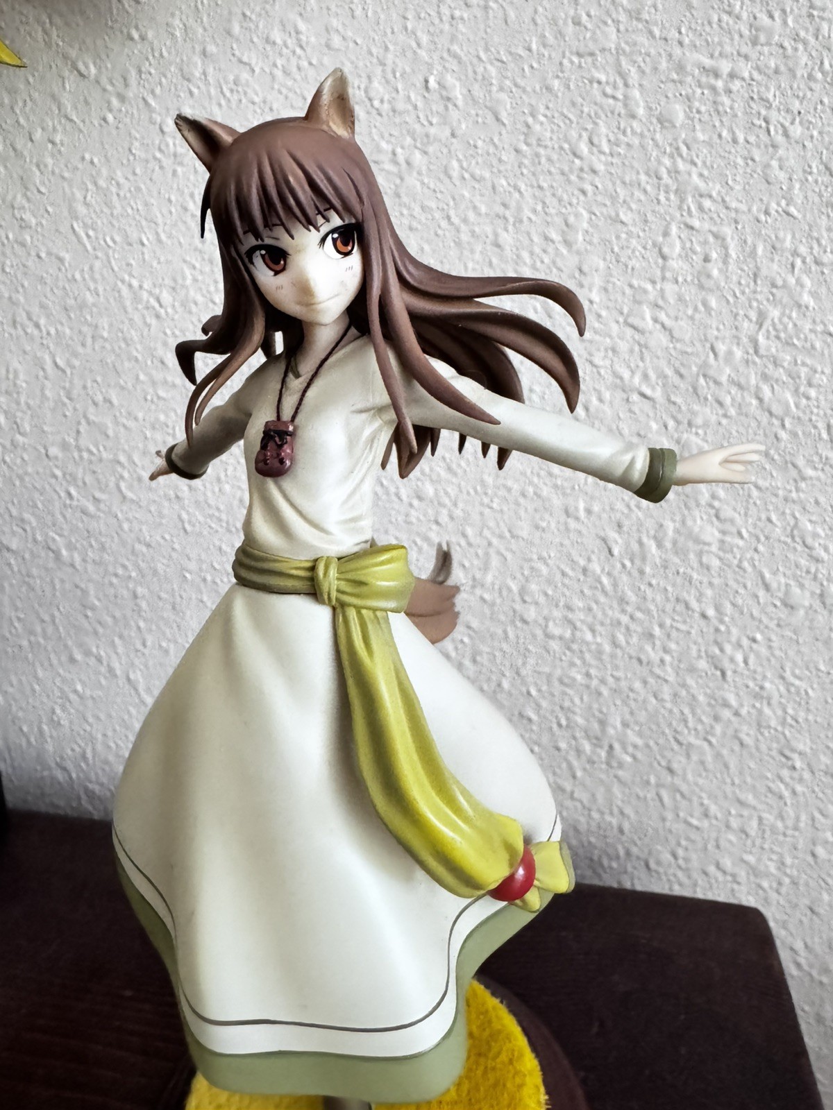 Kotobukiya Spice and Wolf Holo 1/8 Scale Figure 2008 Kotobukiya Spice and Wolf Holo 1/8 Scale Figure 2008