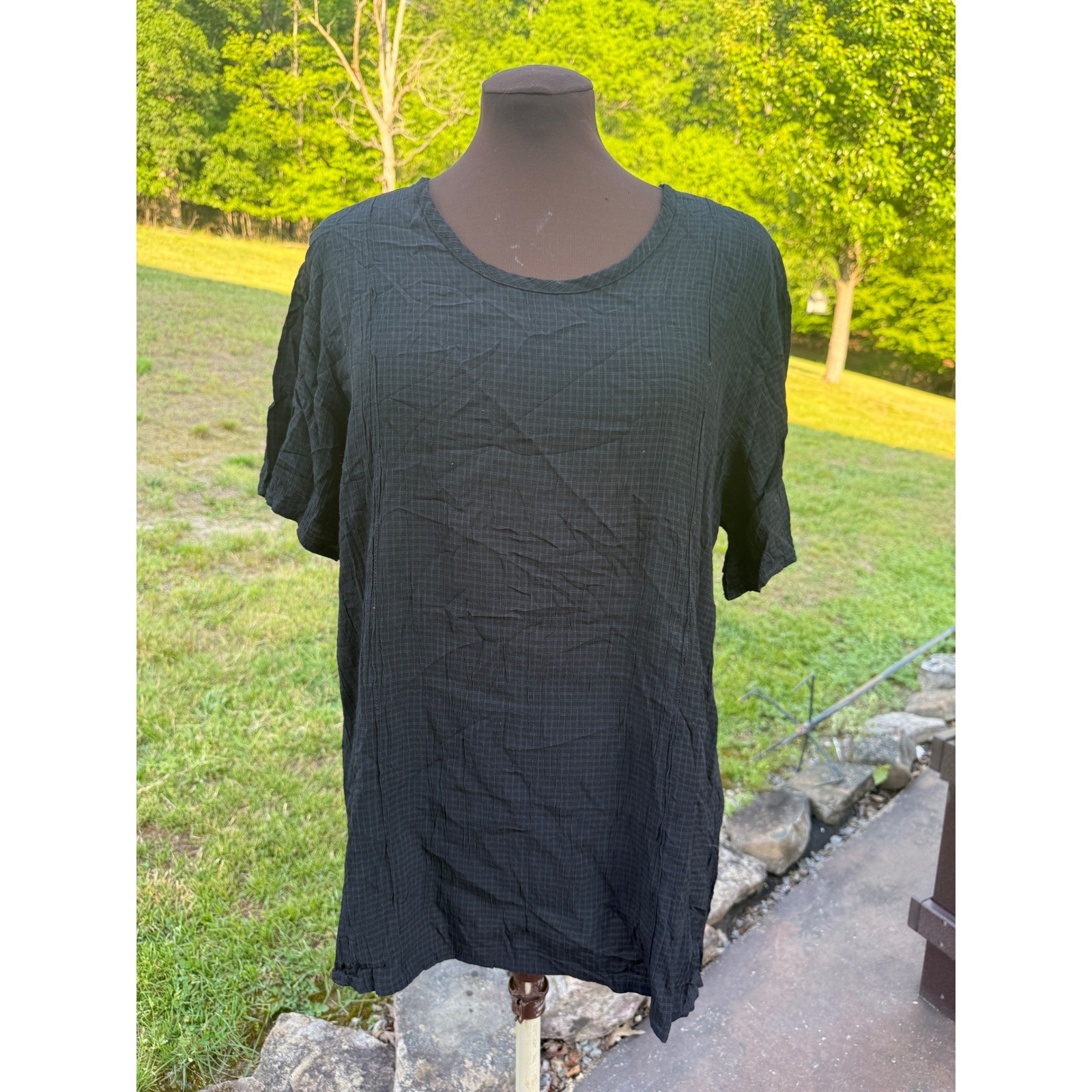 FLAX Black Grid Textured Tunic Top Short Sleeve Rayon Blend Lagenlook Small FLAX Black Grid Textured Tunic Top Short Sleeve Rayon Blend Lagenlook Small
