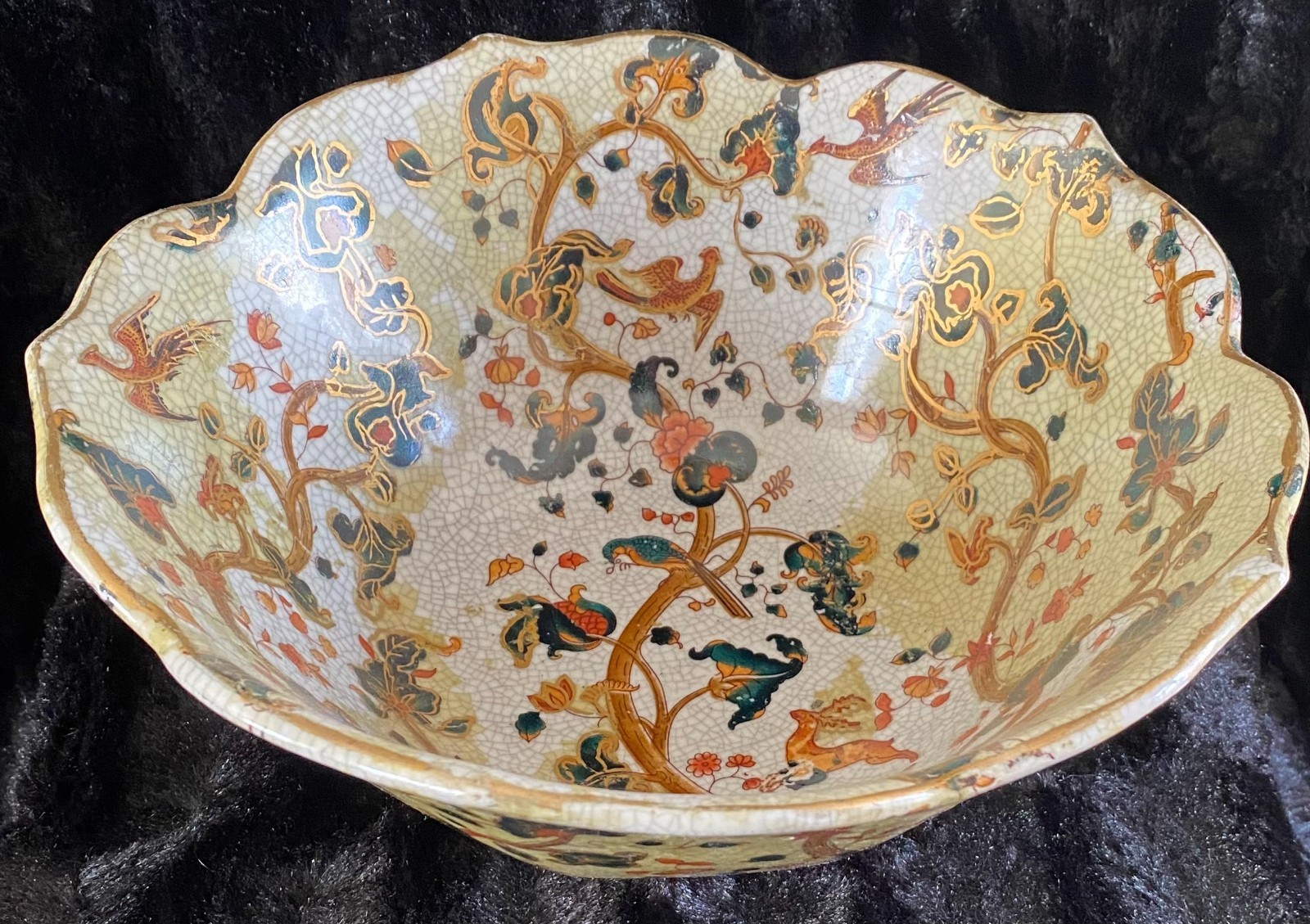 VINTAGE CHINESE GOLD EMBOSSED SCALLOPED EDGE BOWL RED TEACUP MARK 10\ VINTAGE CHINESE GOLD EMBOSSED SCALLOPED EDGE BOWL RED TEACUP MARK 10\