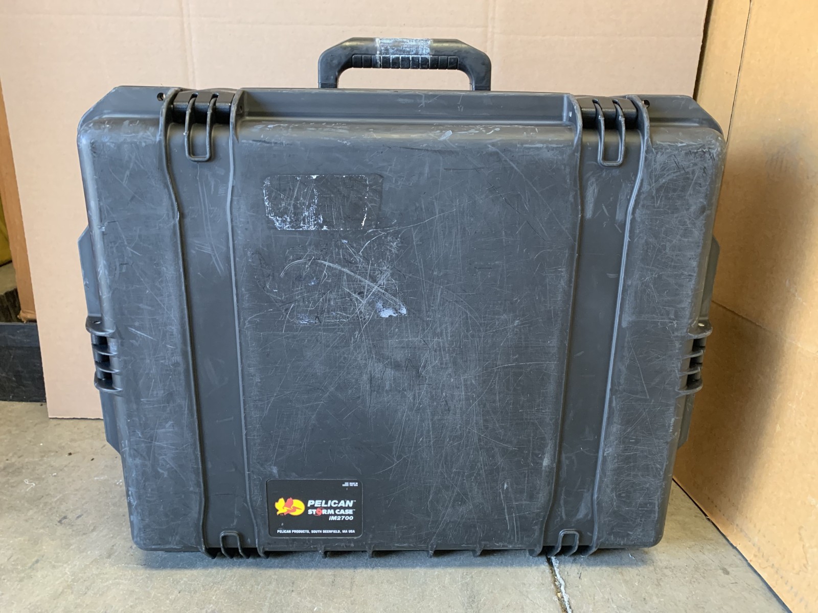 Pelican Storm iM2700 Case |  24.6 x 19.7 x 8.6\