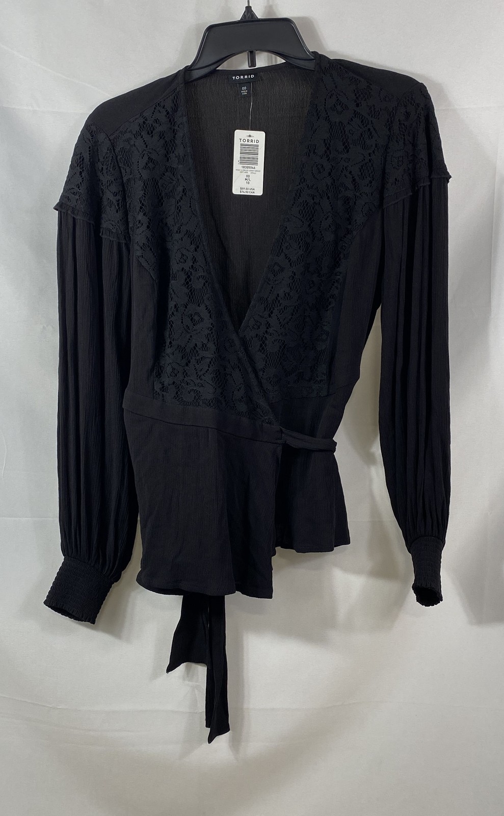 Torrid Women\'s Black Surplice Wrap Blouse Lace Insert Crinkle Gauze NWT Sz 00