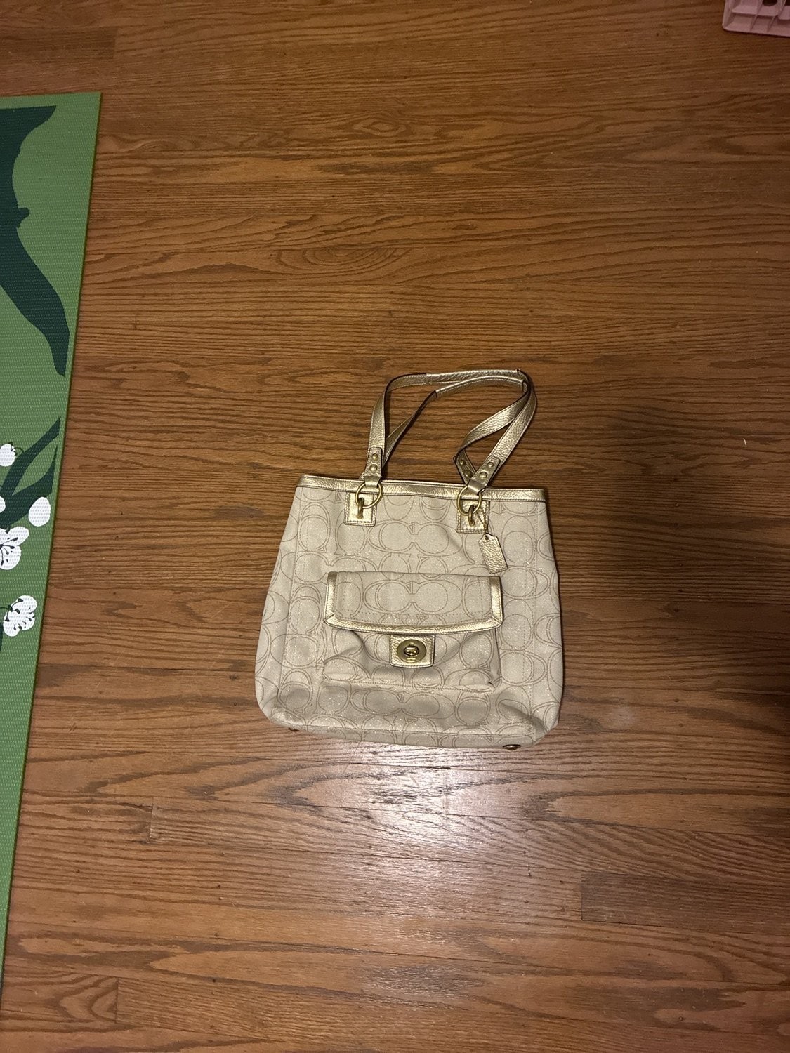 Coach Signature Turnlock Pocket Tote Bag M Beige Jacquard Canvas Womens Charm Coach Signature Turnlock Pocket Tote Bag M Beige Jacquard Canvas Womens Charm