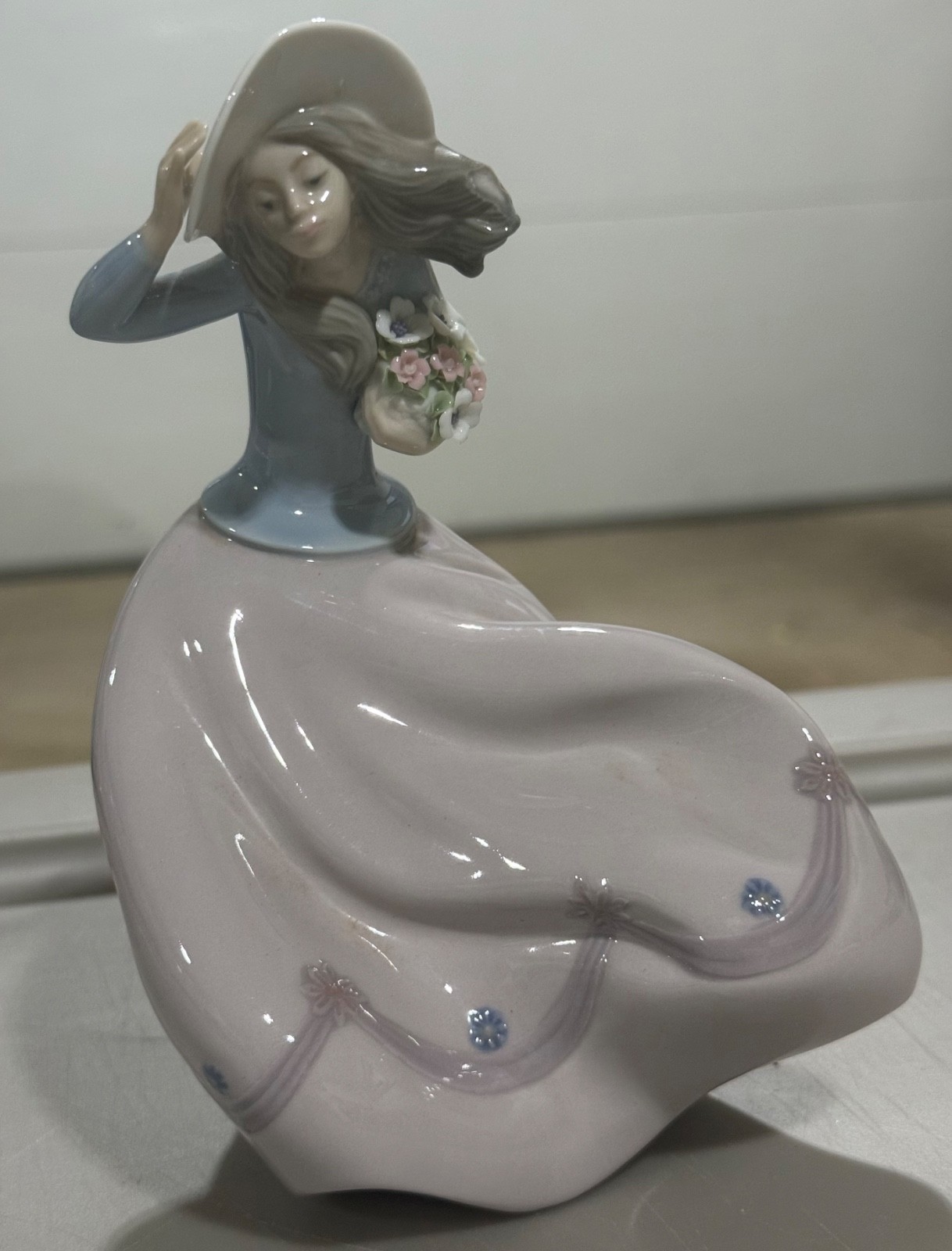 Vintage Lladro Blustery Day Figurine, girl wind flowers, 5588, repaired Vintage Lladro Blustery Day Figurine, girl wind flowers, 5588, repaired