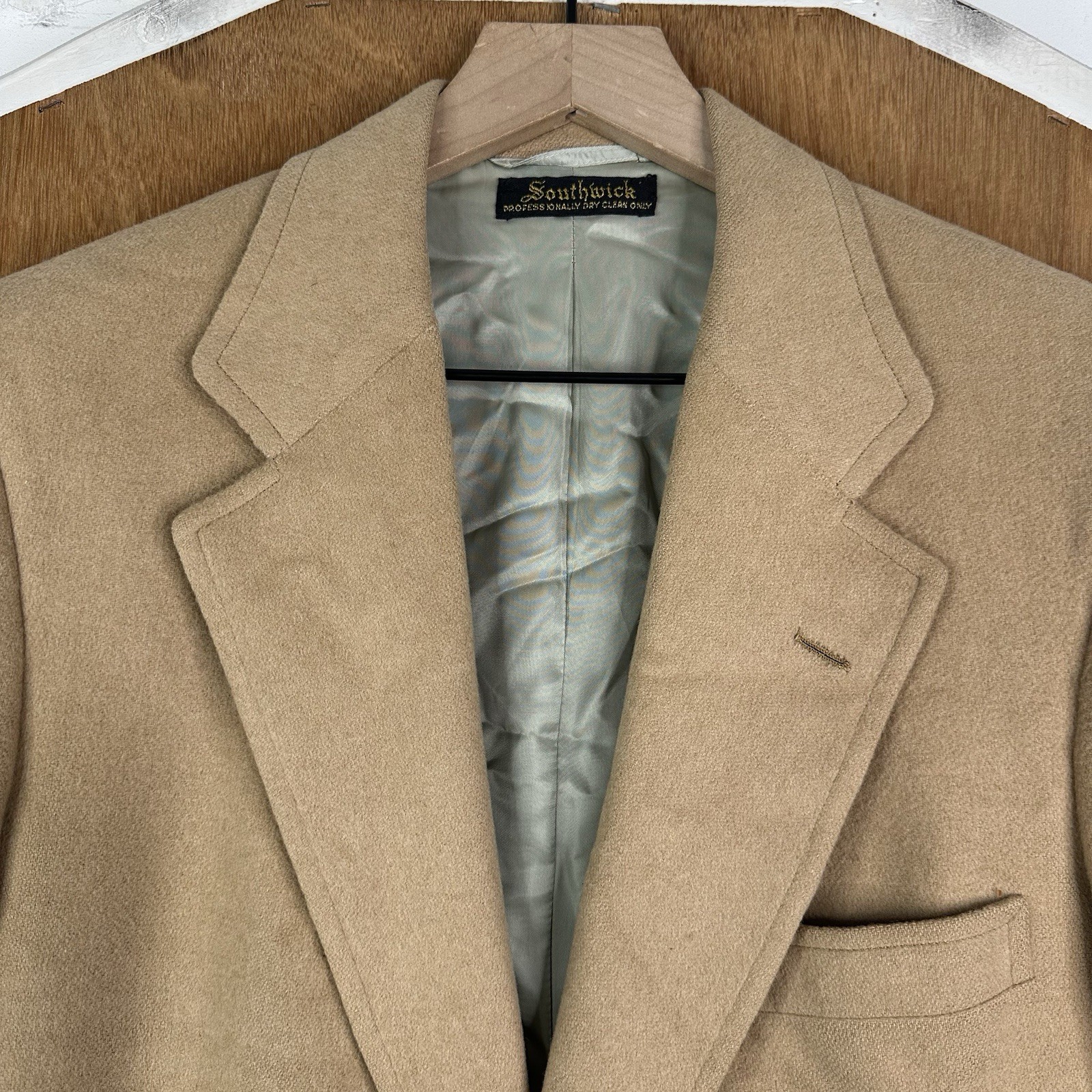 VTG Southwick Blazer Mens 38S Tan Solid 2 Button Wool CanvasJacket Brown 1960s VTG Southwick Blazer Mens 38S Tan Solid 2 Button Wool CanvasJacket Brown 1960s