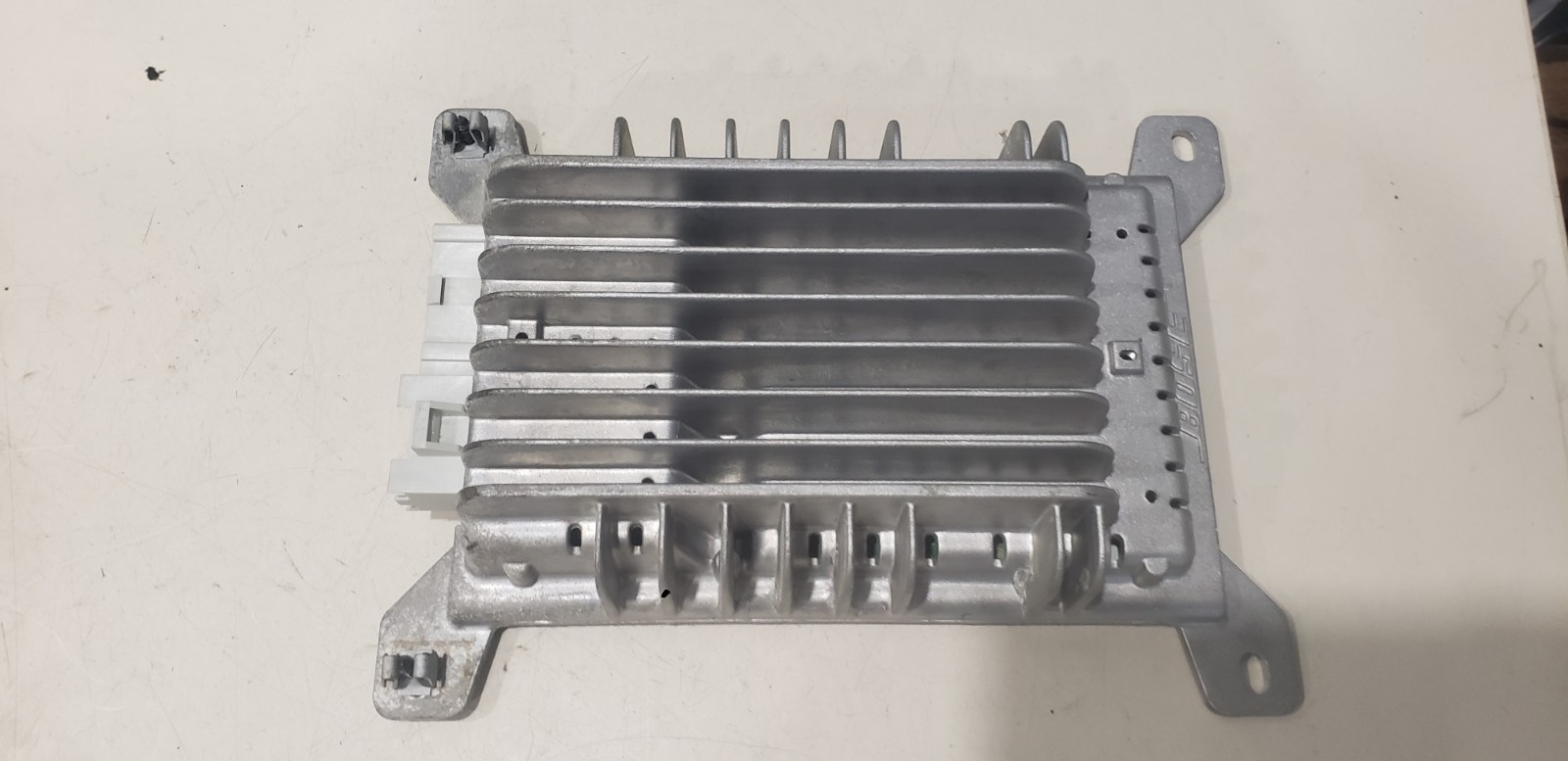 05-09 Corvette C6 Front Amplifier AMP BOSE Audio Speaker Sound 10543-46