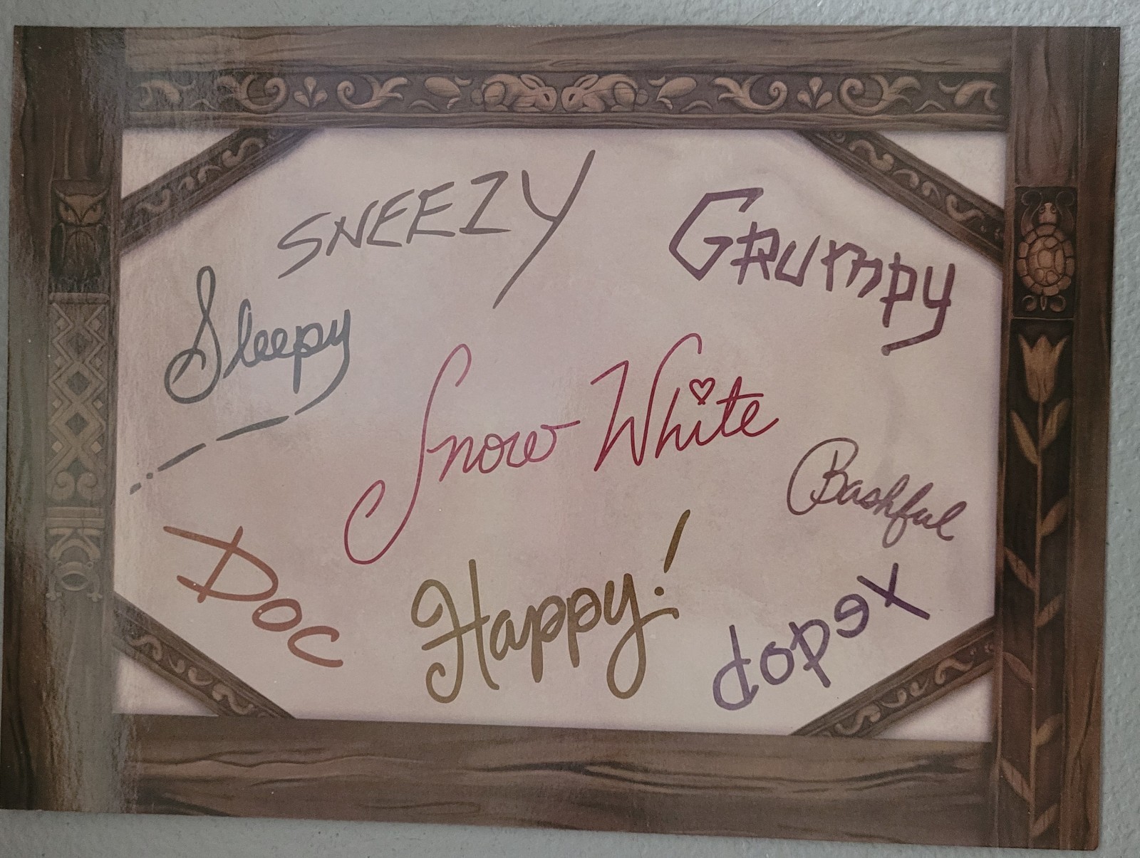 Disney World Snow White and the Seven Dwarves Signature Autograph Card NEW RARE Disney World Snow White and the Seven Dwarves Signature Autograph Card NEW RARE