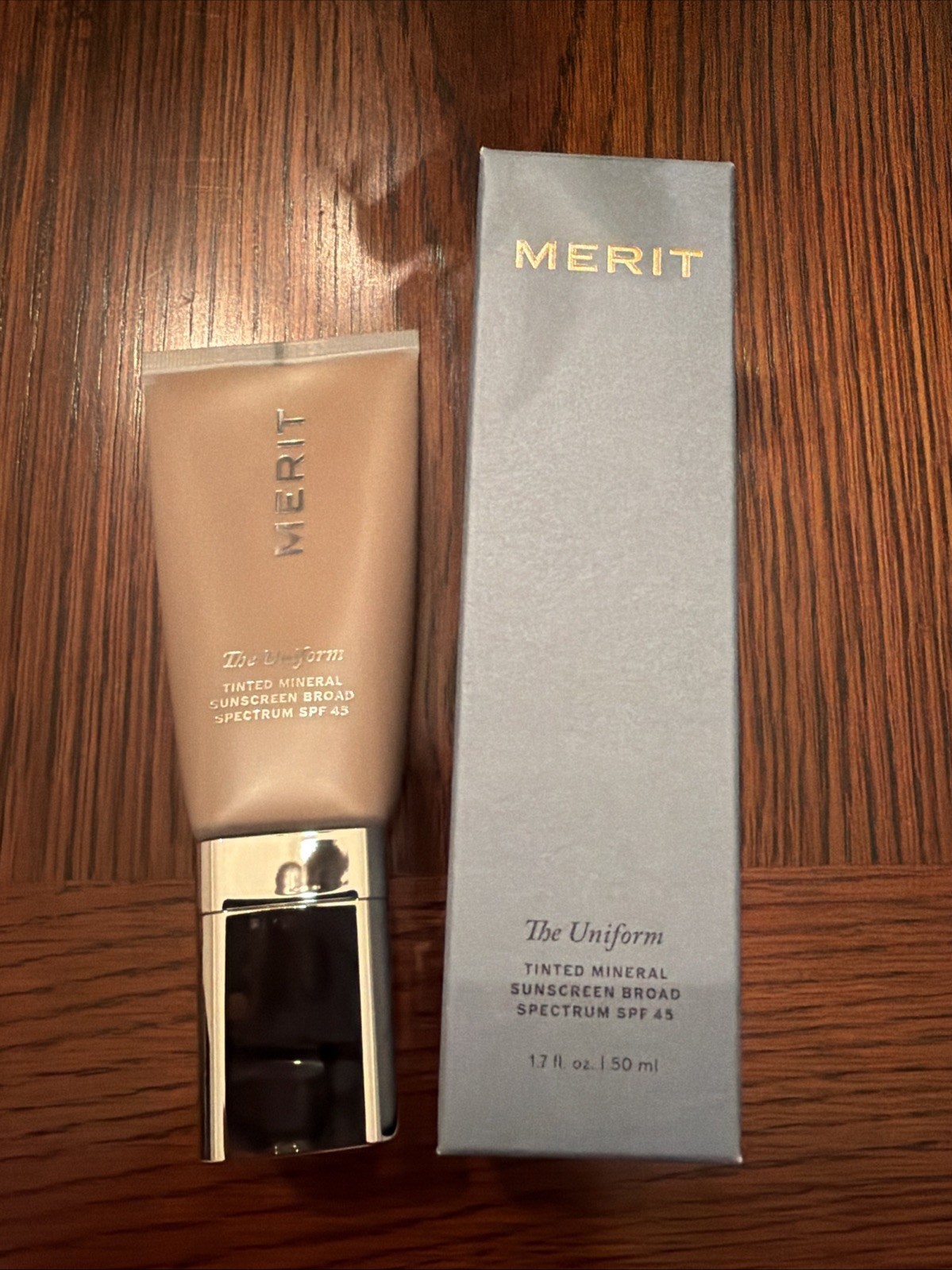 MERIT~The Uniform Tinted Mineral Sunscreen Broad Spectrum SPF 45~Shade 15 NIB MERIT~The Uniform Tinted Mineral Sunscreen Broad Spectrum SPF 45~Shade 15 NIB