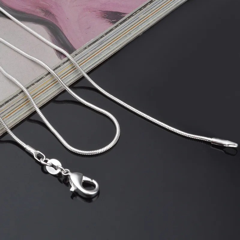 Men&Women's 925 Sterling Silver Tarnish-Free Italian Snake Chain Necklace 16-24* Men&Women's 925 Sterling Silver Tarnish-Free Italian Snake Chain Necklace 16-24*