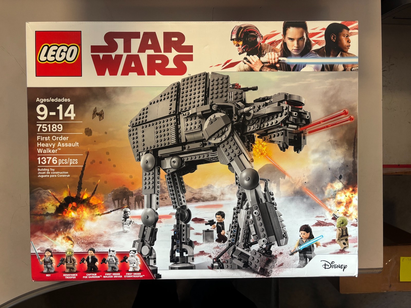 LEGO Star Wars: First Order Heavy Assault Walker (75189) New / Sealed LEGO Star Wars: First Order Heavy Assault Walker (75189) New / Sealed