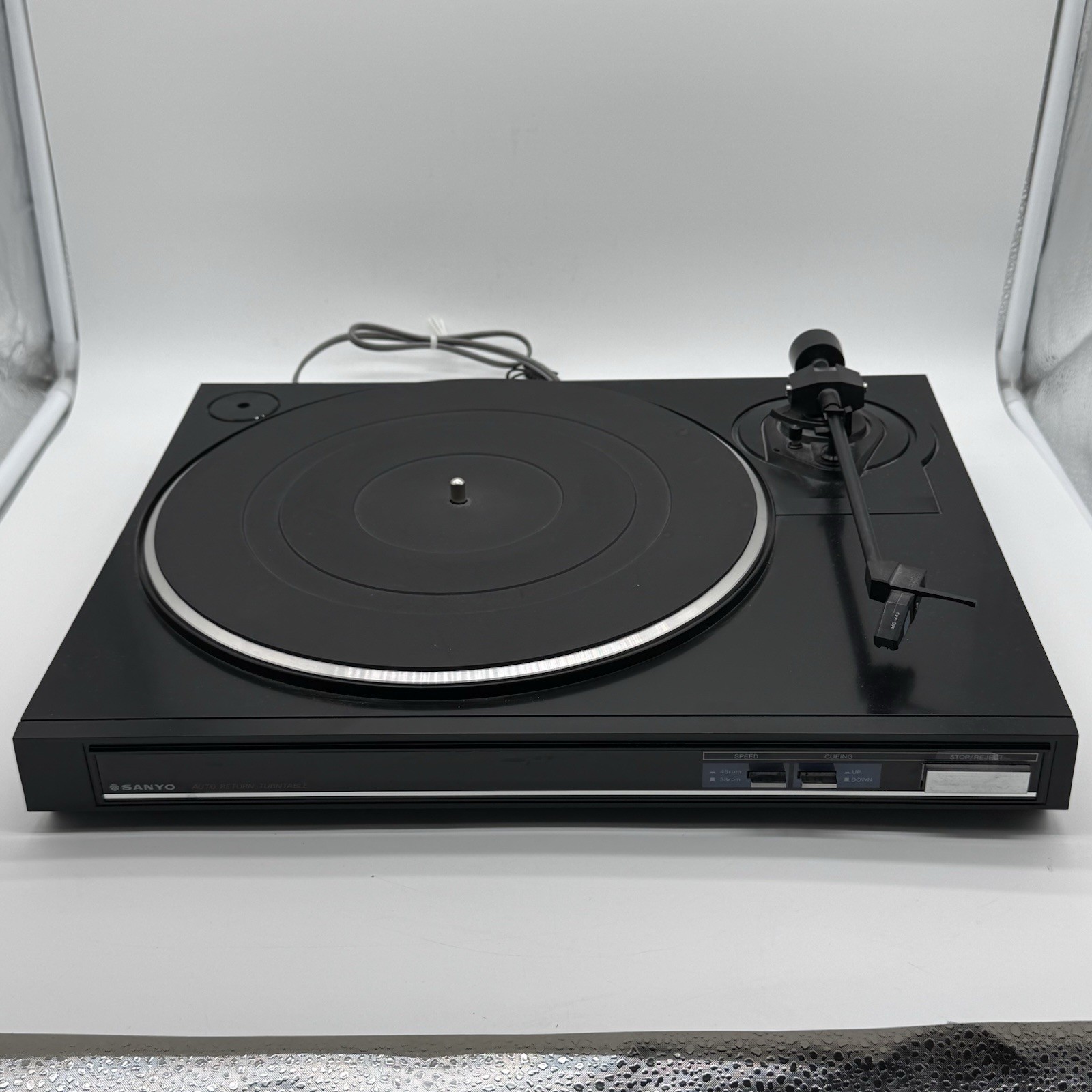 Sanyo TP687 Turntable Tested & Working Vintage 1980s Sanyo TP687 Turntable Tested & Working Vintage 1980s