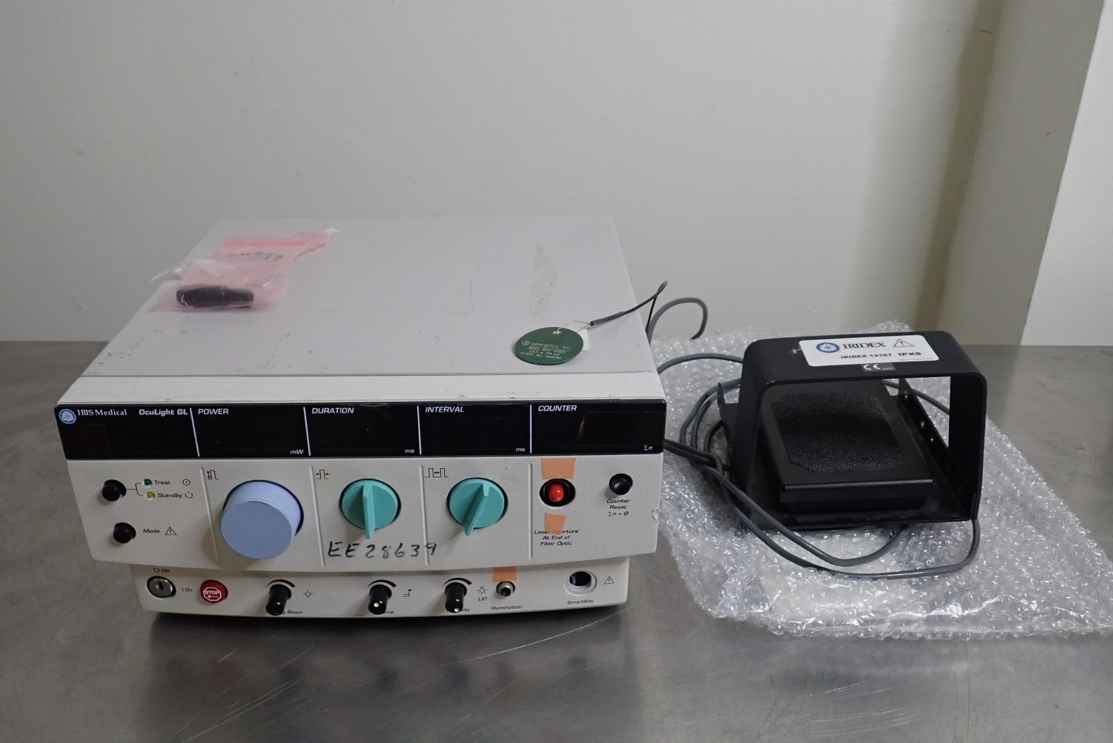 Iridex Iris OcuLight GL Ophthalmic Laser System w/ Footswitch 12167 IPX8
