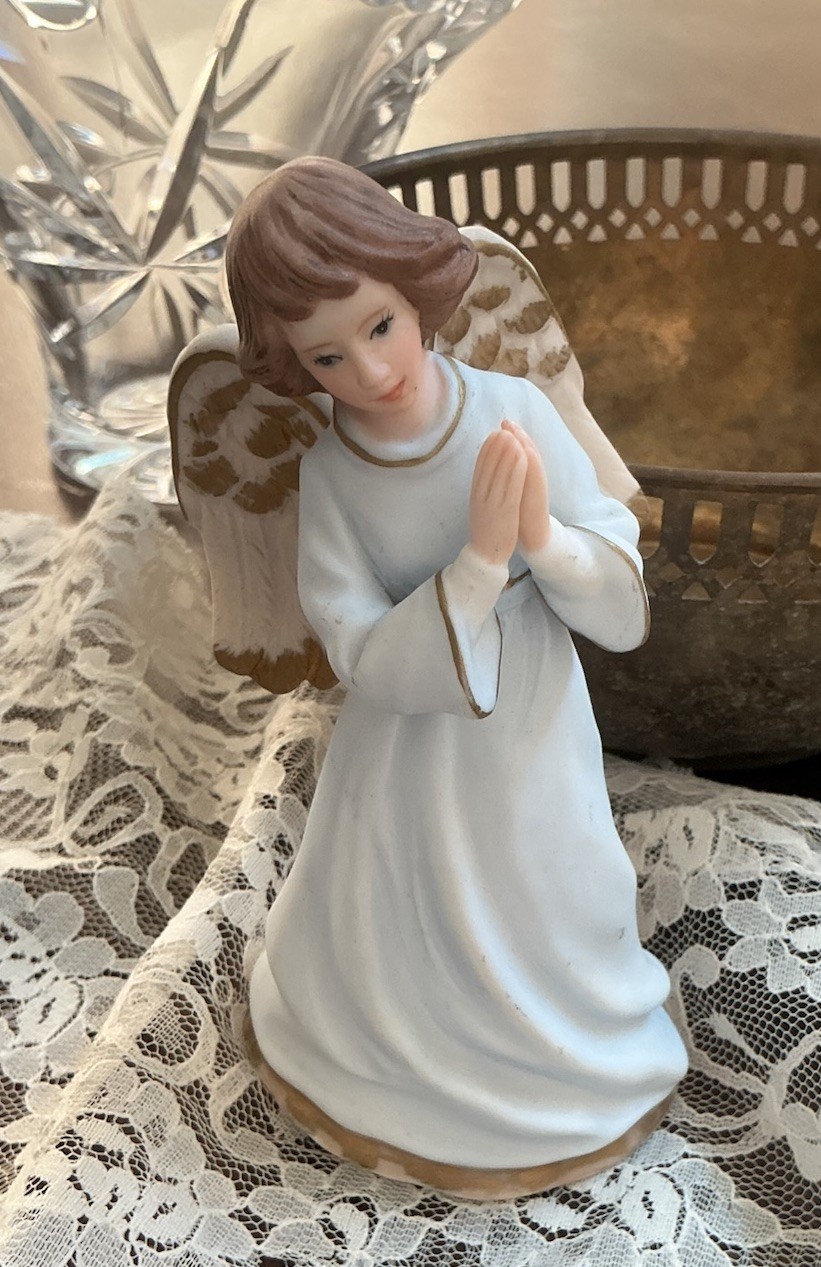 Vintage 1996 Lefton Praying Angel Porcelain Figurine Blue Gold Trim SRN 10860