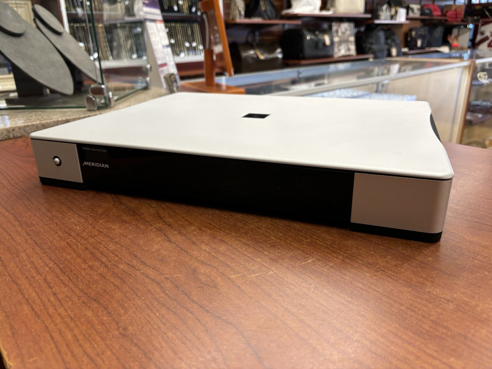 Meridian Media Source 600 - EXCELLENT Meridian Media Source 600 - EXCELLENT