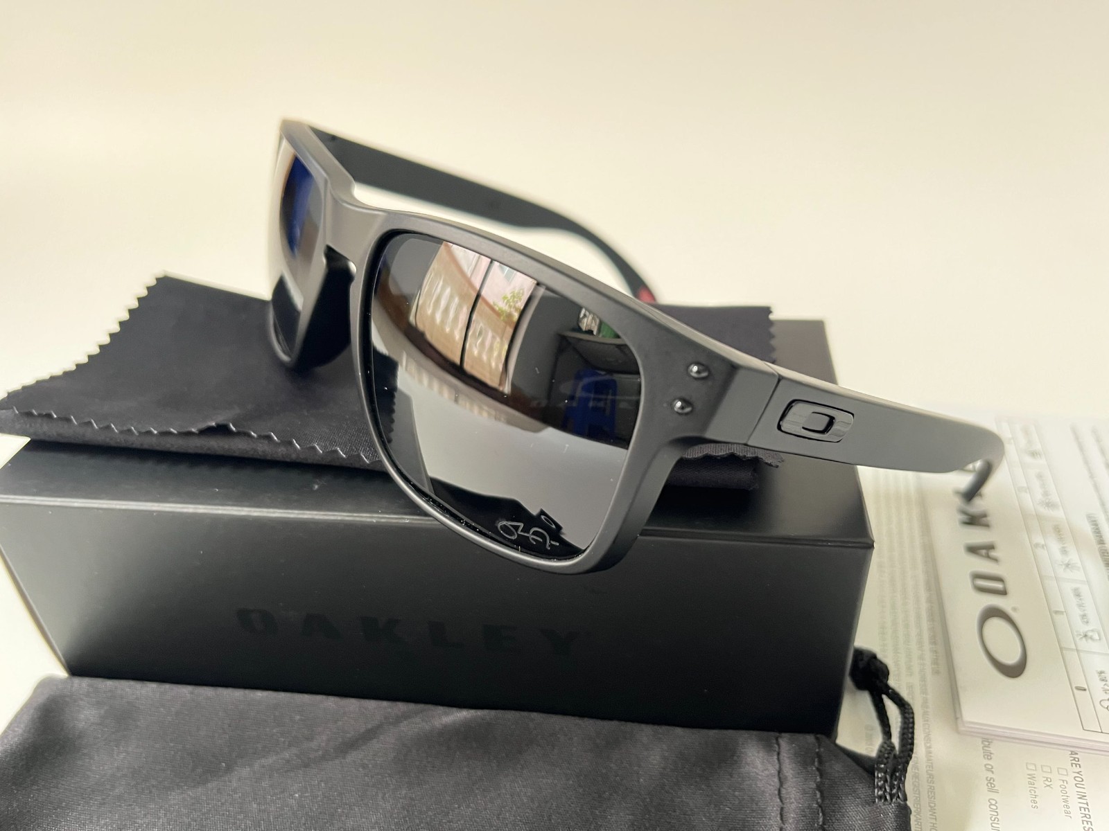 Oakley Holbrook OO9102 Sunglasses Matte Black /Bllack Polarized Sunglasses Oakley Holbrook OO9102 Sunglasses Matte Black /Bllack Polarized Sunglasses