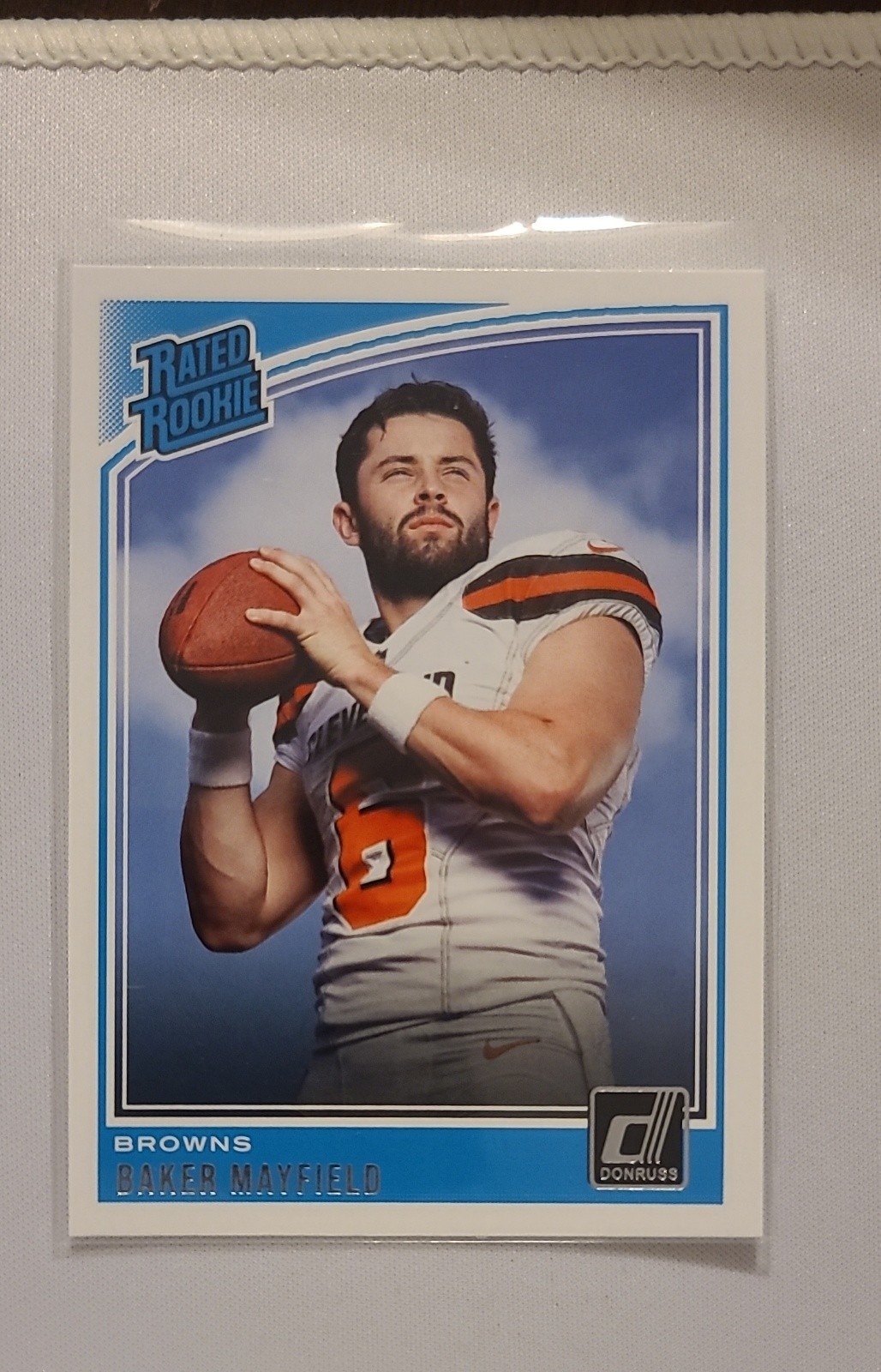 2018 Panini Donruss - Rated Rookie Baker Mayfield #303 (RC) 2018 Panini Donruss - Rated Rookie Baker Mayfield #303 (RC)