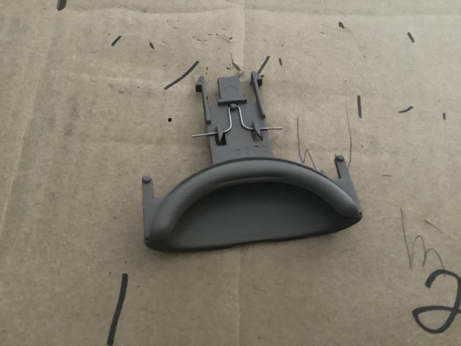 1997-2002 Ford Expedition 2000-2005 Excursion Overhead Console Latch Brown OEM 1997-2002 Ford Expedition 2000-2005 Excursion Overhead Console Latch Brown OEM