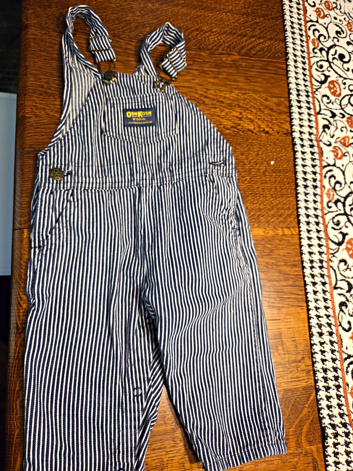 Vintage OshKosh B\'gosh Blue/White Striped Denim Bib Overalls 18M 1992 Vintage OshKosh B\'gosh Blue/White Striped Denim Bib Overalls 18M 1992