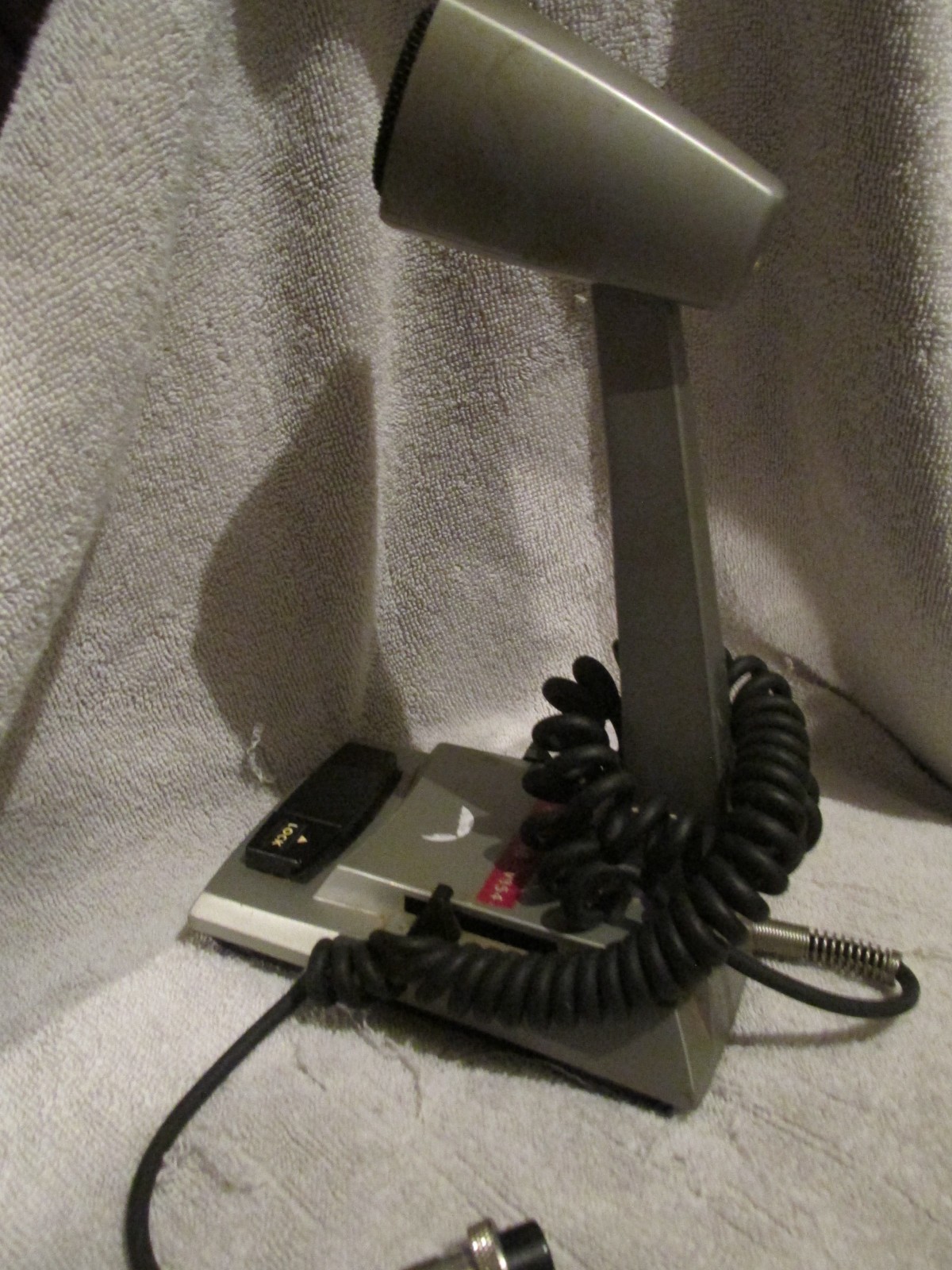 Astatic Model# 1104C Vintage CB / Ham Radio Desk Microphone UNTESTED