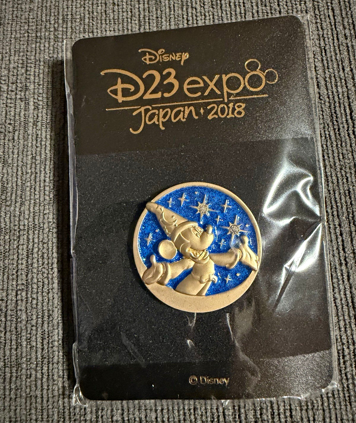 Disney D23 Expo Japan 2018 Fantasia Sorcerer Mickey Exclusive Glitter Pin