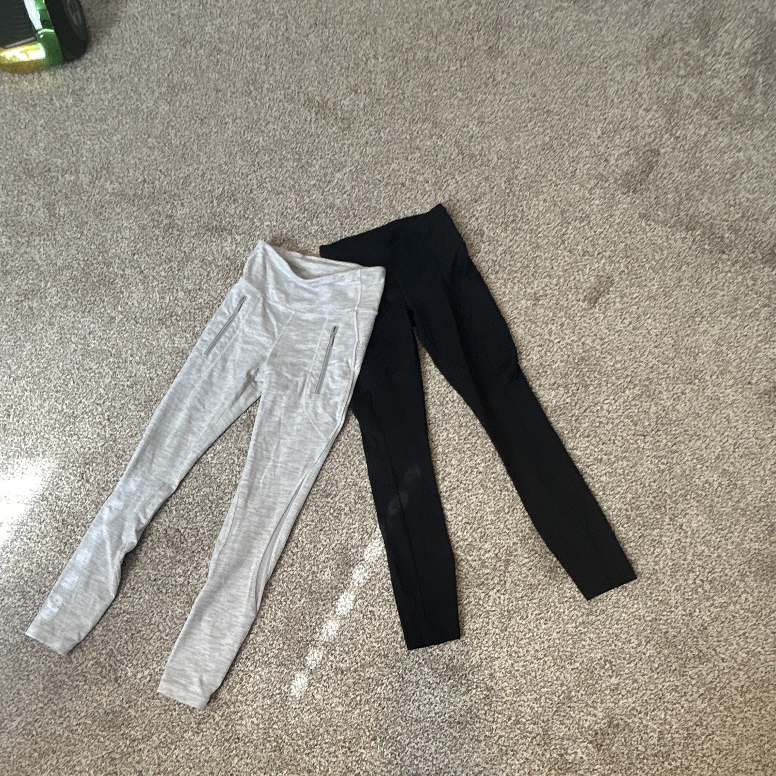 Lululemon Women’s Size 2 Leggings/pants Lululemon Women’s Size 2 Leggings/pants