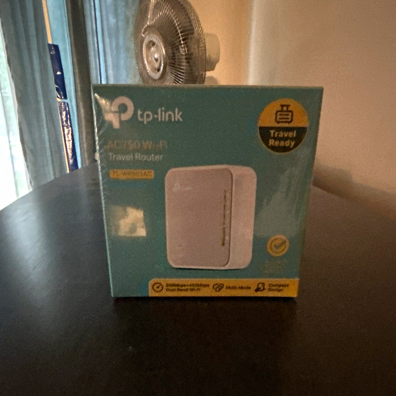 TP-LINK TL-WR902AC AC750 Dual-Band 802.11ac Wi-Fi Travel Router White TP-LINK TL-WR902AC AC750 Dual-Band 802.11ac Wi-Fi Travel Router White