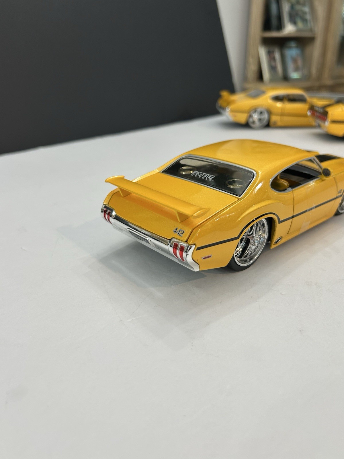 Jada 1/24 Bigtime Muscle Yellow 1970 Olds 442 Mint Condition Used No Box. Jada 1/24 Bigtime Muscle Yellow 1970 Olds 442 Mint Condition Used No Box.