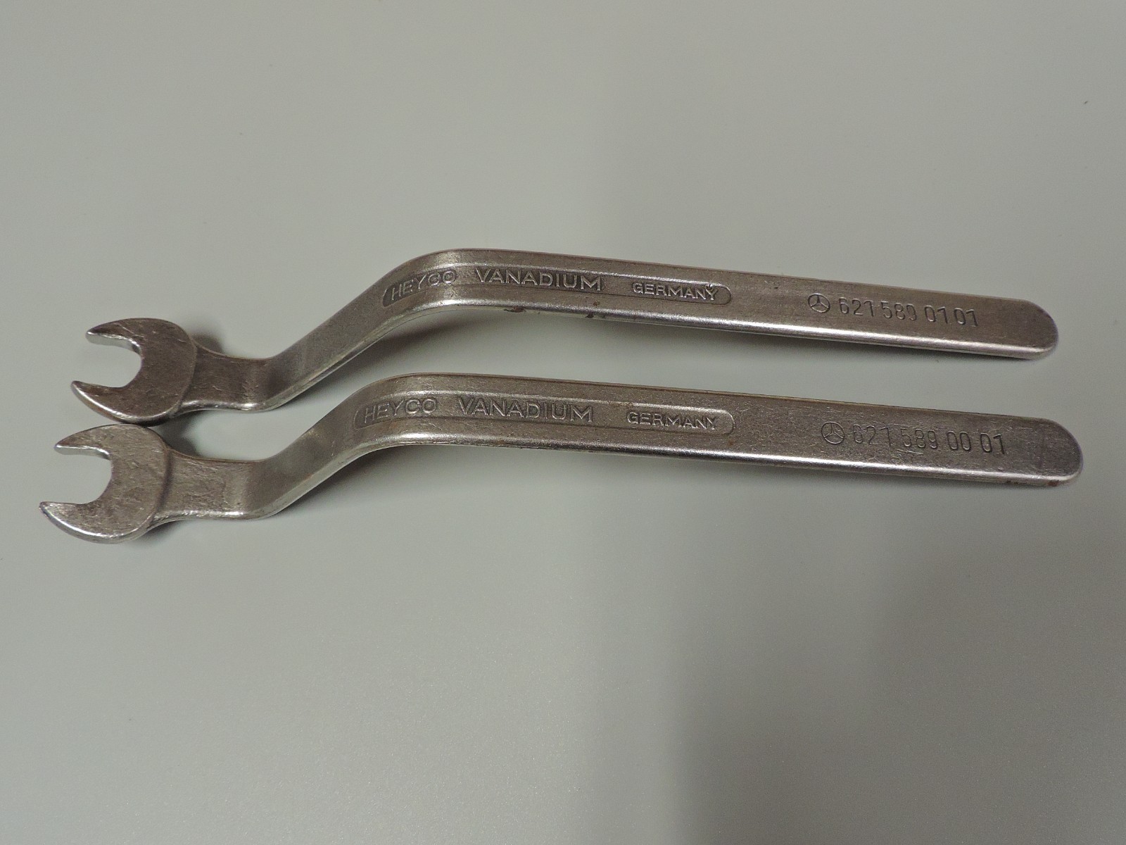 AUTHENTIC MERCEDES factory m617 valve adjustment wrench set. 14mm. #621 589 0001