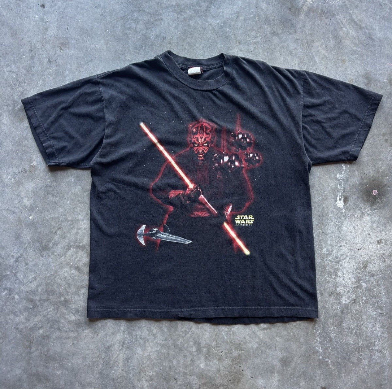 Vintage 90s Star Wars Darth Maul Grail Faded Movie Skate Tee