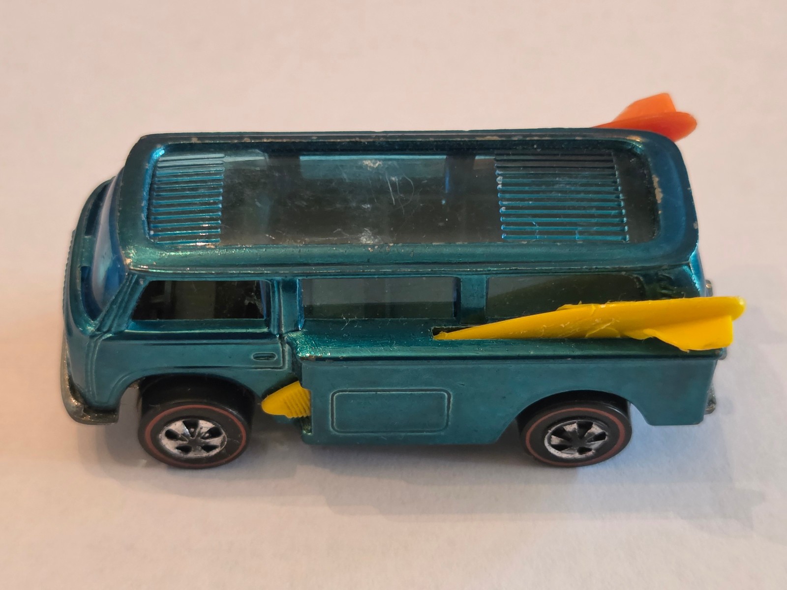 Vintage 1969 Hot Wheels Redline VW Beach Bomb Blue Both Surfboards
