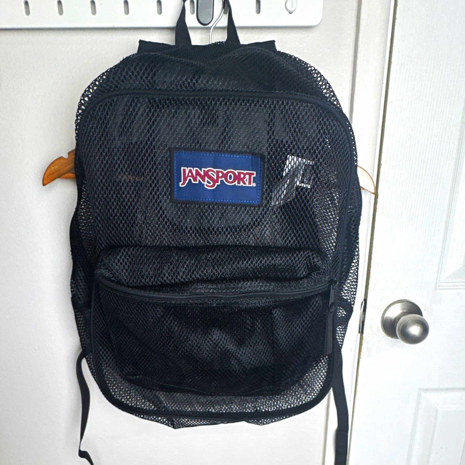 JanSport Mesh Pack 15L Black Mesh Zip Backpack Hiking w/ 2 Pockets JanSport Mesh Pack 15L Black Mesh Zip Backpack Hiking w/ 2 Pockets