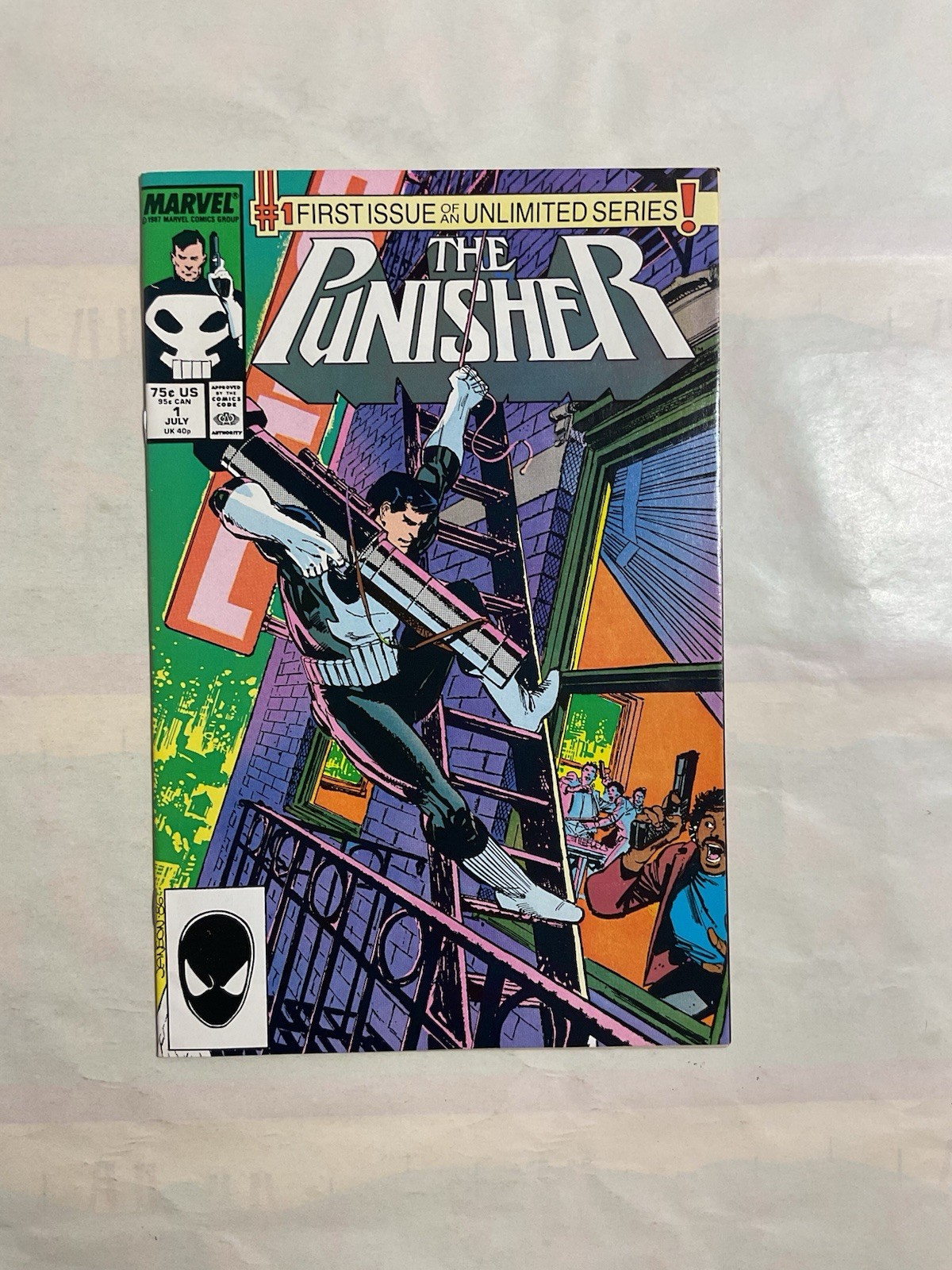 Punisher #1 1st Solo Punisher Series Issue High Grade Marvel 1987.