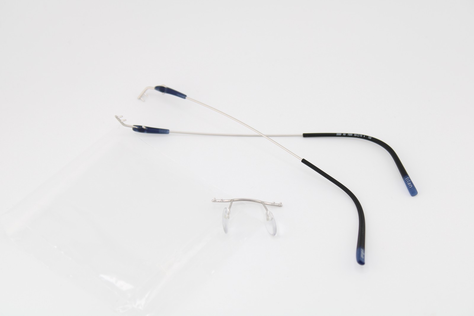 NEW SILHOUETTE 5500 AV 7000 BLACK TITANIUM TEMPLES AUTHENTIC EYEGLASSES 53-19 NEW SILHOUETTE 5500 AV 7000 BLACK TITANIUM TEMPLES AUTHENTIC EYEGLASSES 53-19