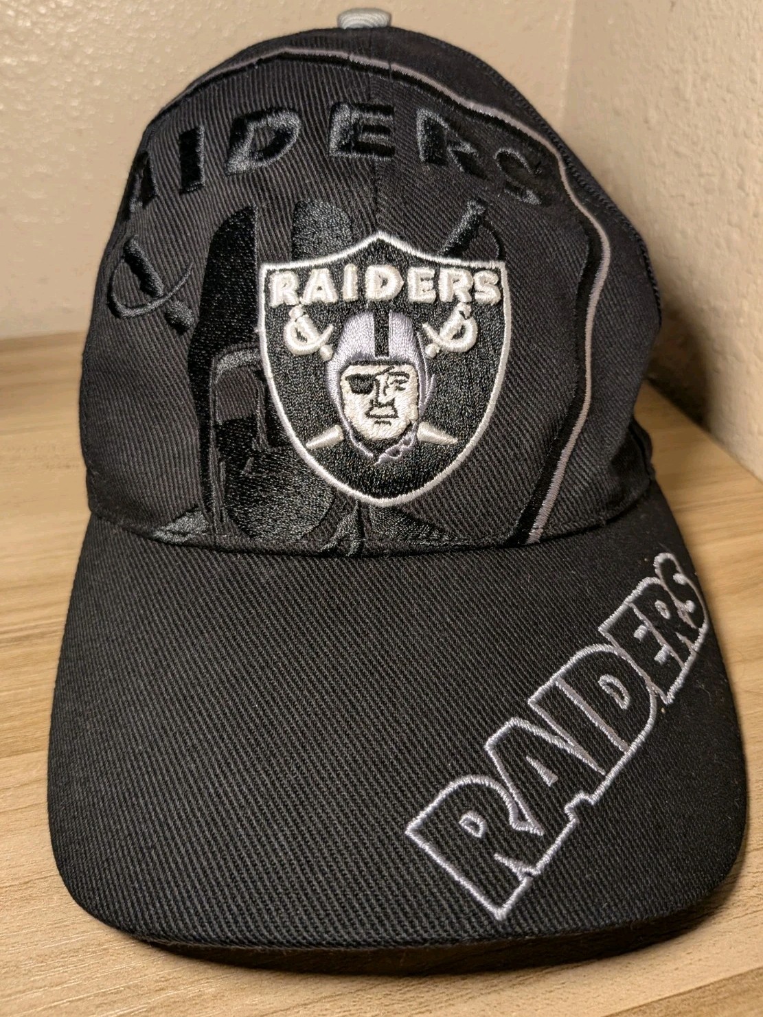 Vintage Oakland Raiders Twins Enterprise Black Hat Cap Strap Back NFL Vintage Oakland Raiders Twins Enterprise Black Hat Cap Strap Back NFL