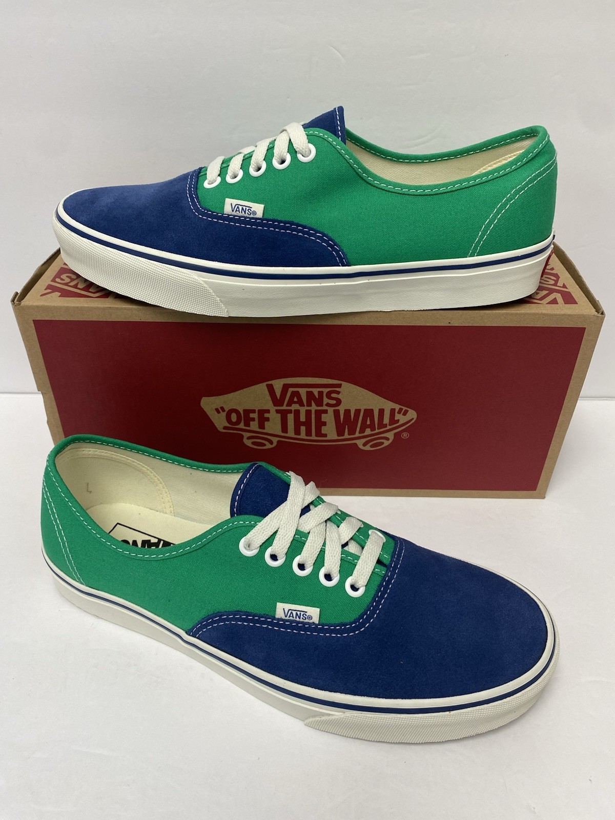 VANS M 10 Authentic Skate Shoes Navy Blue Suede Green Canvas New In Box VANS M 10 Authentic Skate Shoes Navy Blue Suede Green Canvas New In Box