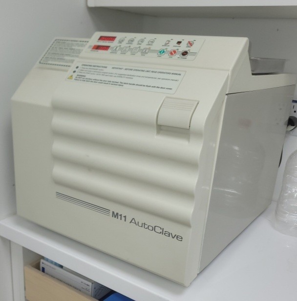 Ritter Midmark M11 Autoclave Sterilizer Refurbished. Ritter Midmark M11 Autoclave Sterilizer Refurbished.