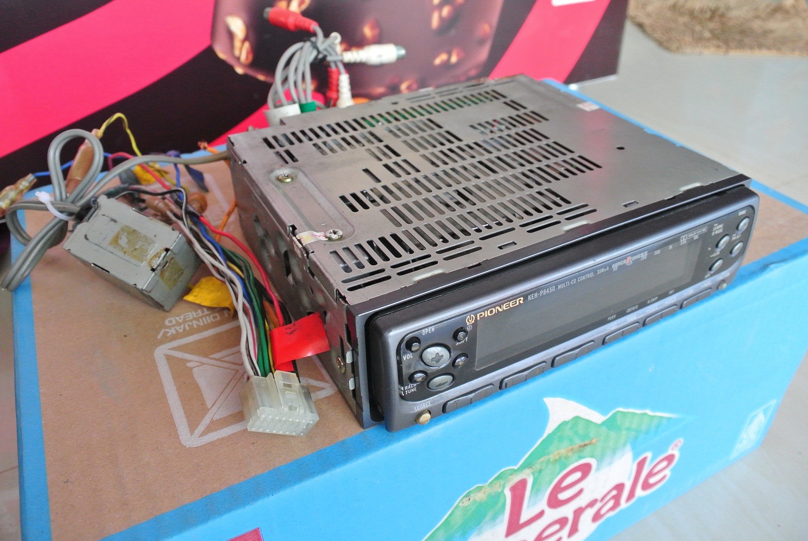 Rare Pioneer KEH P8450 Classic Cassette Headunit