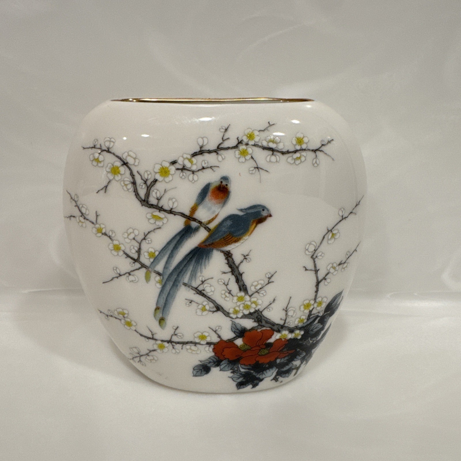 Vintage JAY JAPAN Fine China Porcelain Oval Vase Exotic Birds in Cherry Branches Vintage JAY JAPAN Fine China Porcelain Oval Vase Exotic Birds in Cherry Branches