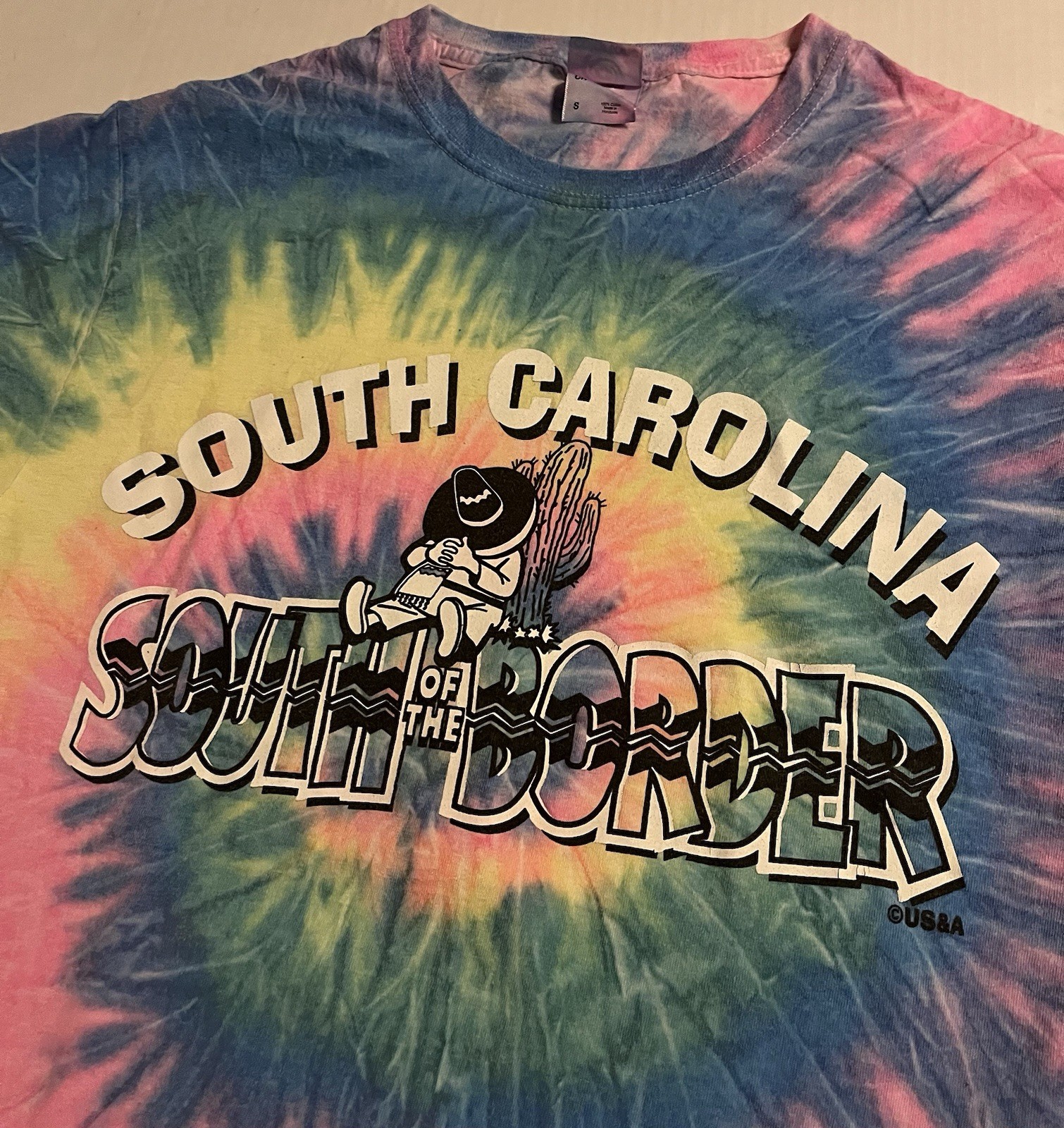 VTG South Of The Border South Carolina Tie Dye T-Shirt SMALL Colorful Souvenir 