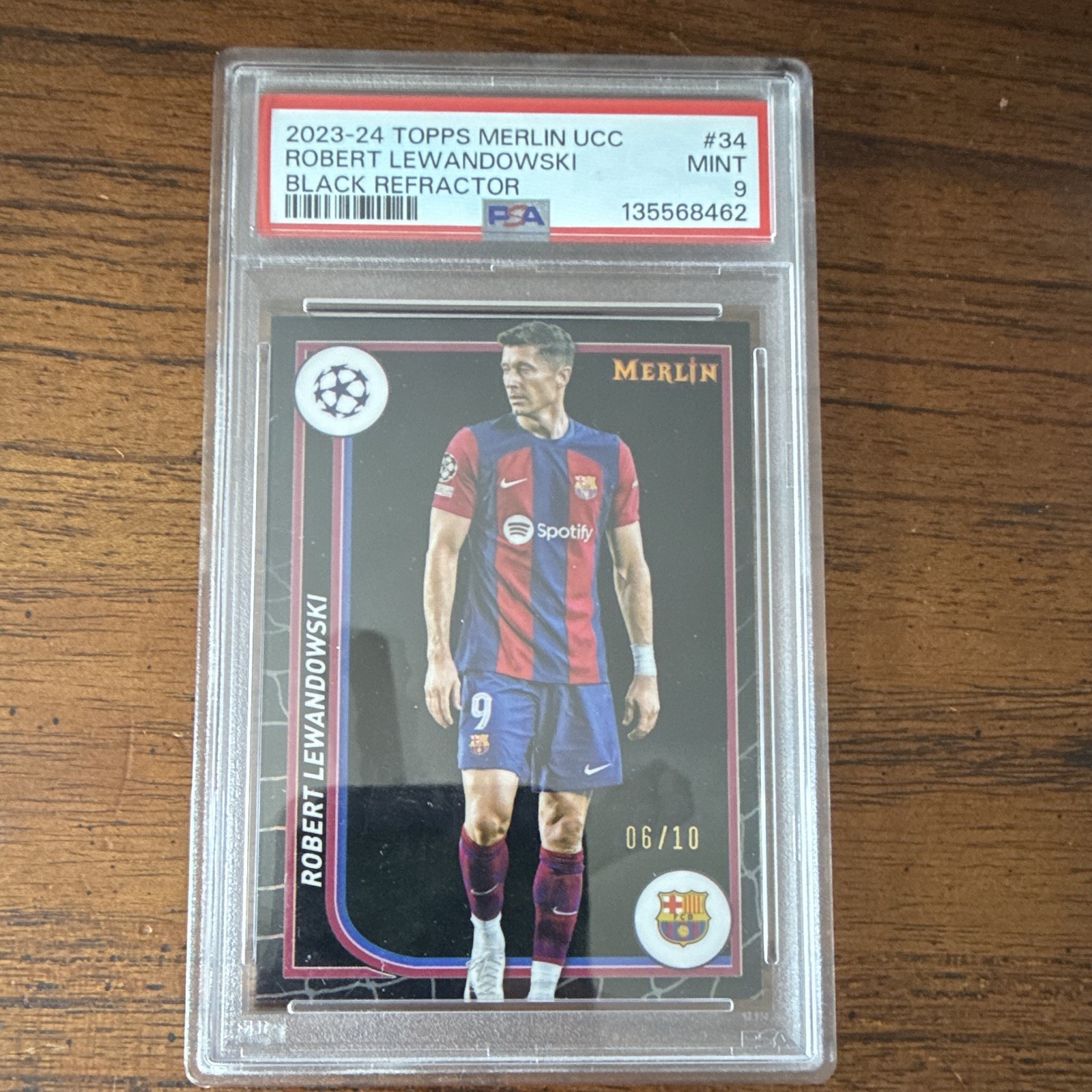 Topps Merlin 2023-24 Robert Lewandowski #34 Black Refractor /10 PSA 9 Topps Merlin 2023-24 Robert Lewandowski #34 Black Refractor /10 PSA 9