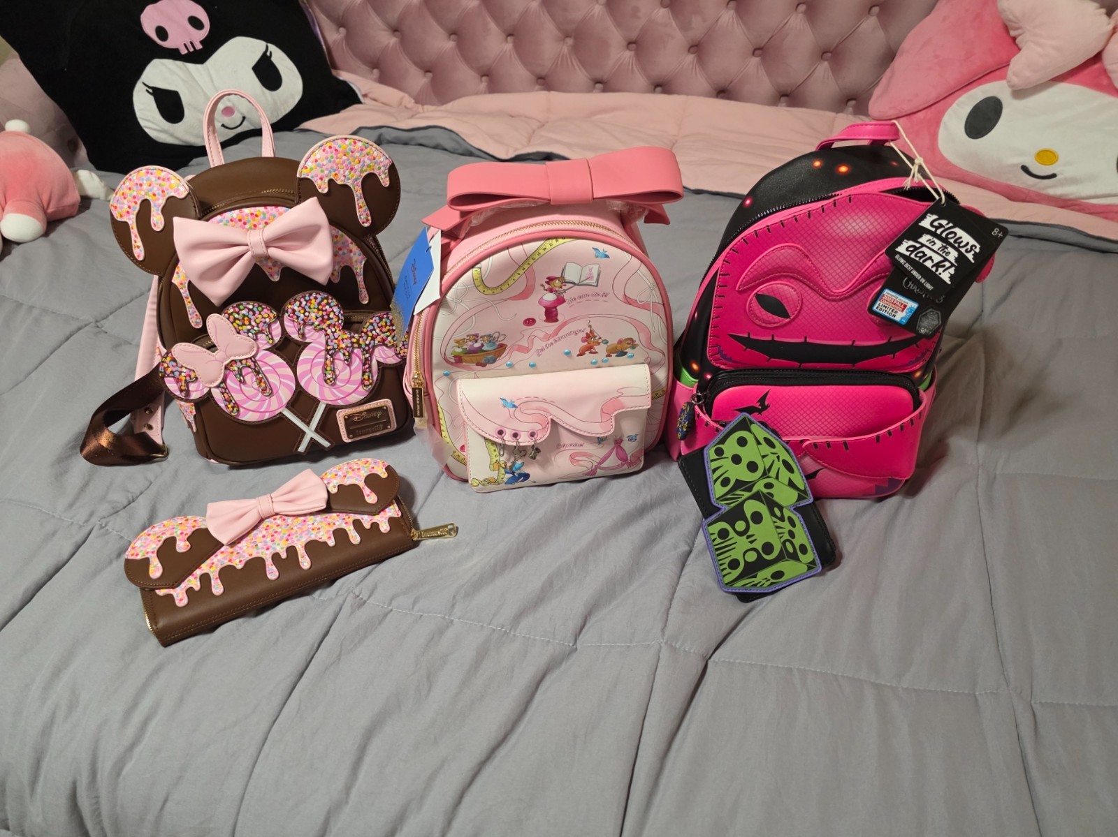 Lot of 3x LOUNGEFLY Disney Mini Backpack Set (Minnie, Oogie Boogie, Cinderella) Lot of 3x LOUNGEFLY Disney Mini Backpack Set (Minnie, Oogie Boogie, Cinderella)
