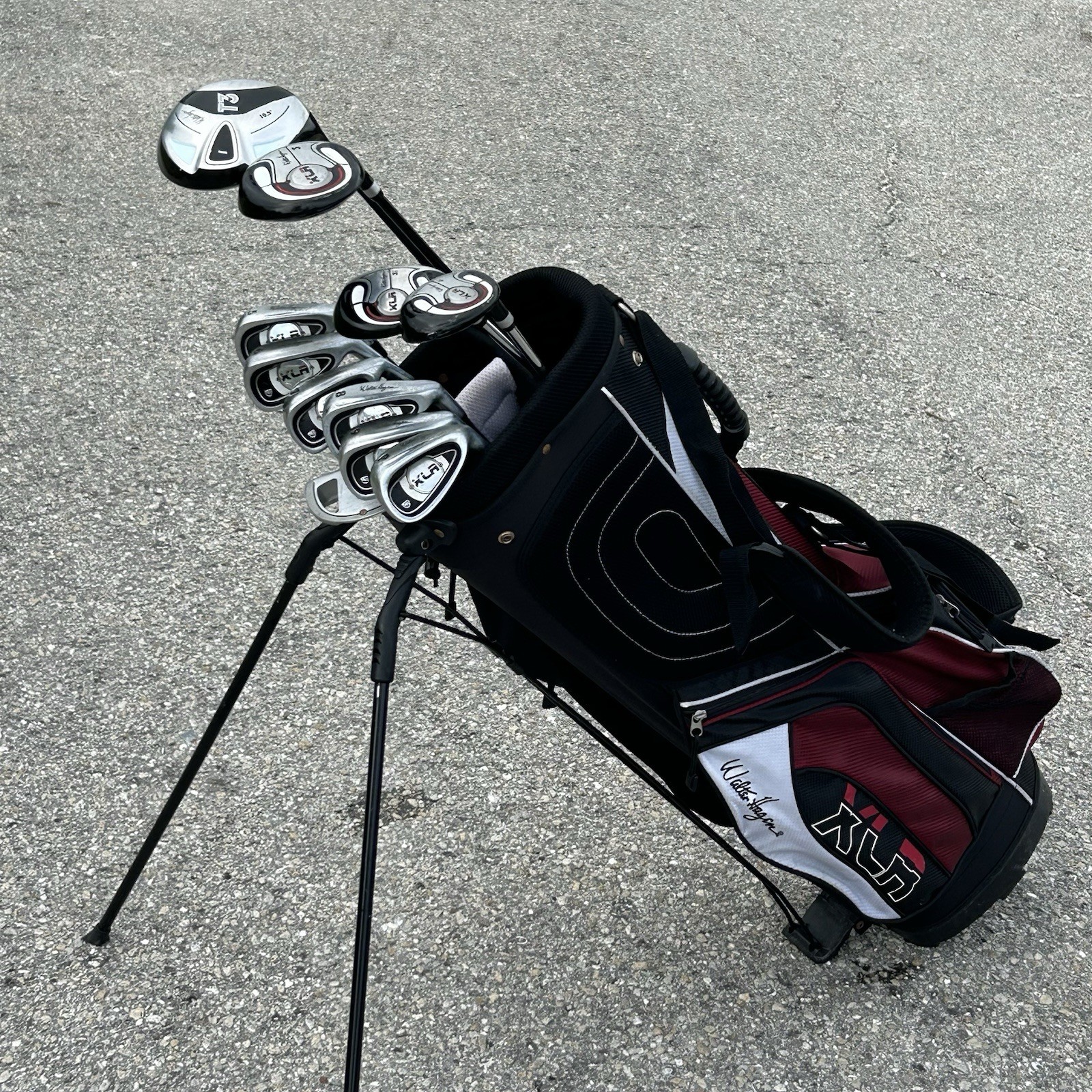 Full Golf Set w Bag Walter Hagan XLR R Handed w Driver, 3W 4H-5H-6-PW-SW Putter Full Golf Set w Bag Walter Hagan XLR R Handed w Driver, 3W 4H-5H-6-PW-SW Putter