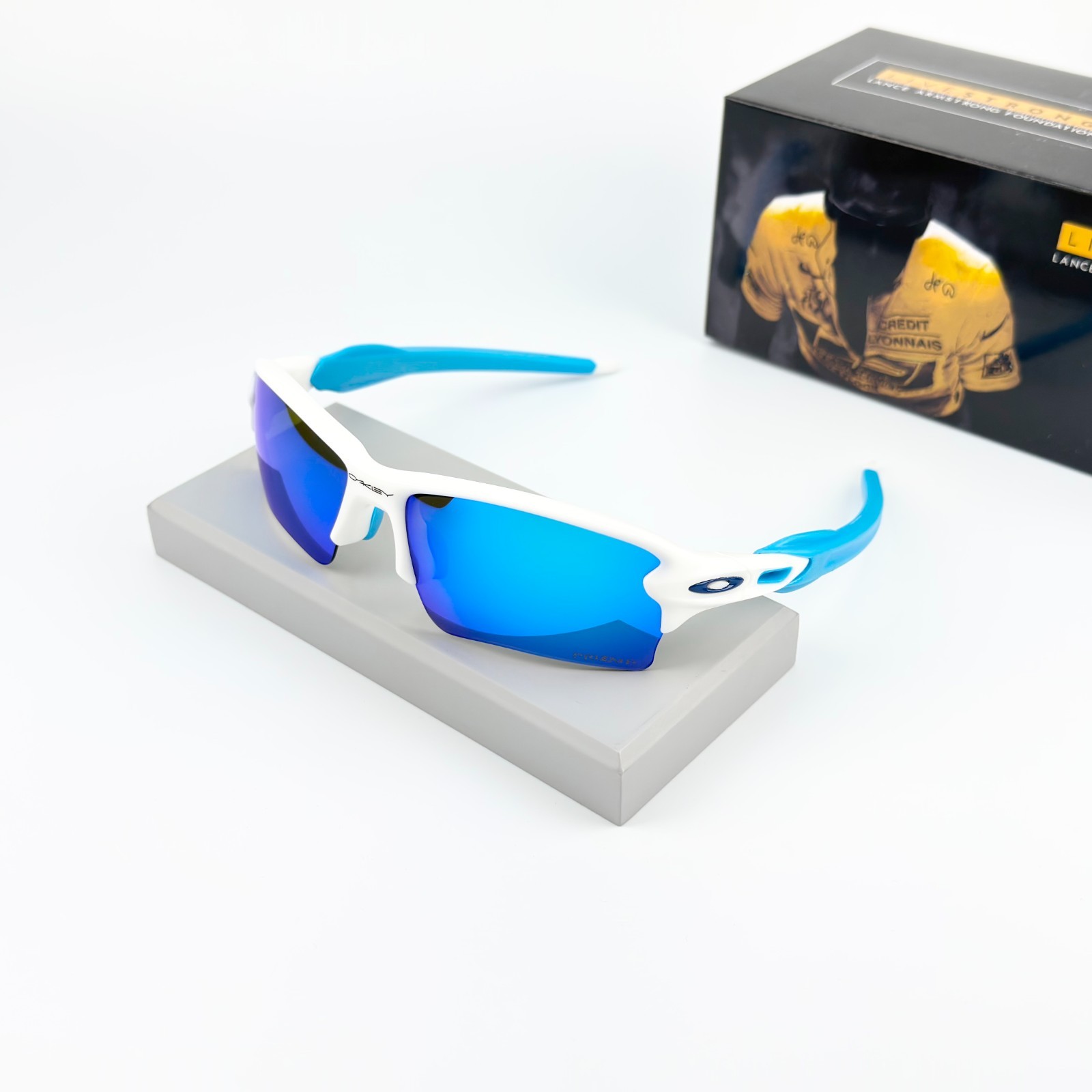 Oakley Flak 2.0 XL OO9271 White Frame Blue Lens Sport Sunglasses New w/ Box