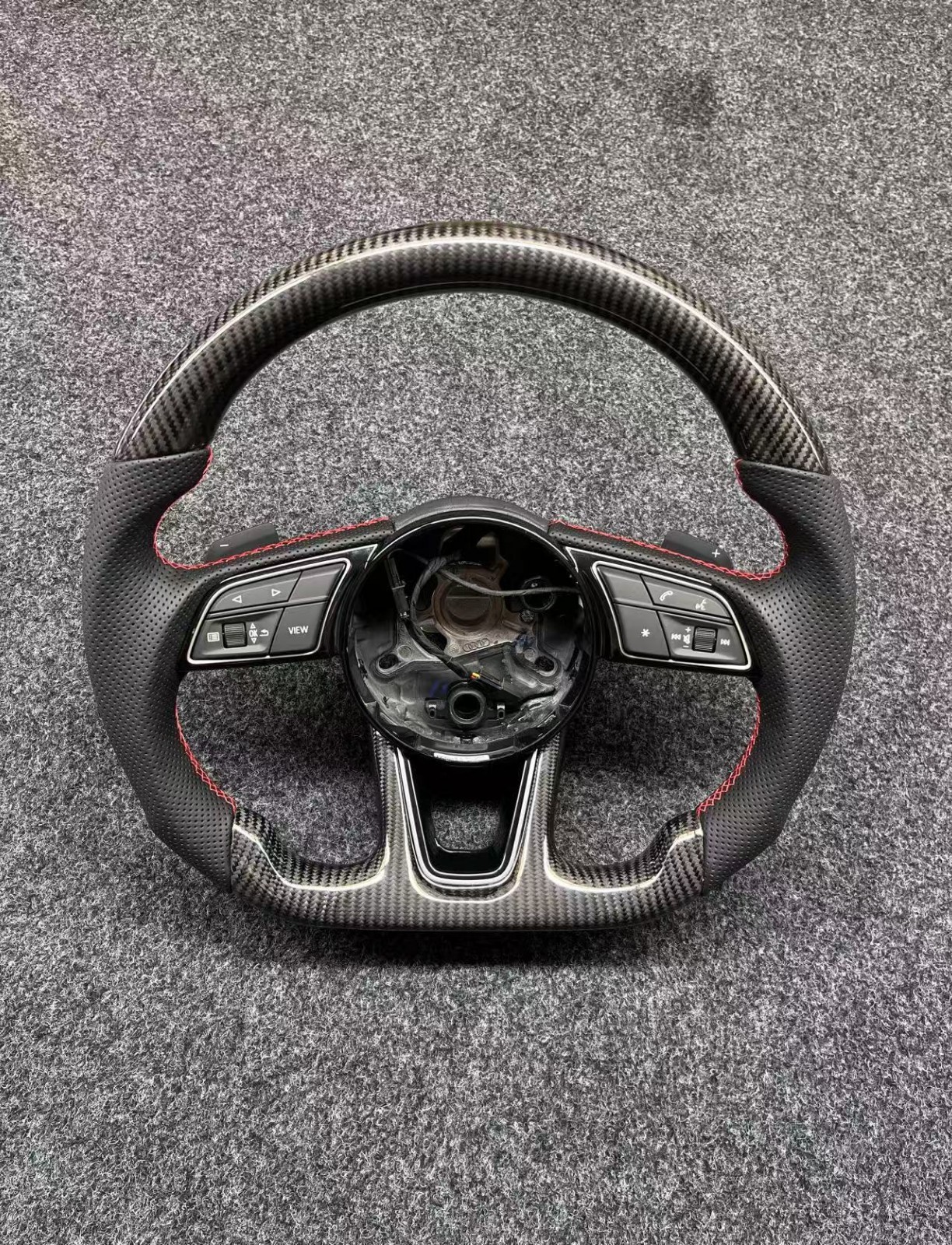 Carbon Fiber Steering Wheel For Audi A4 A5 A7 Q5 Q7 Customized Carbon Fiber Steering Wheel For Audi A4 A5 A7 Q5 Q7 Customized
