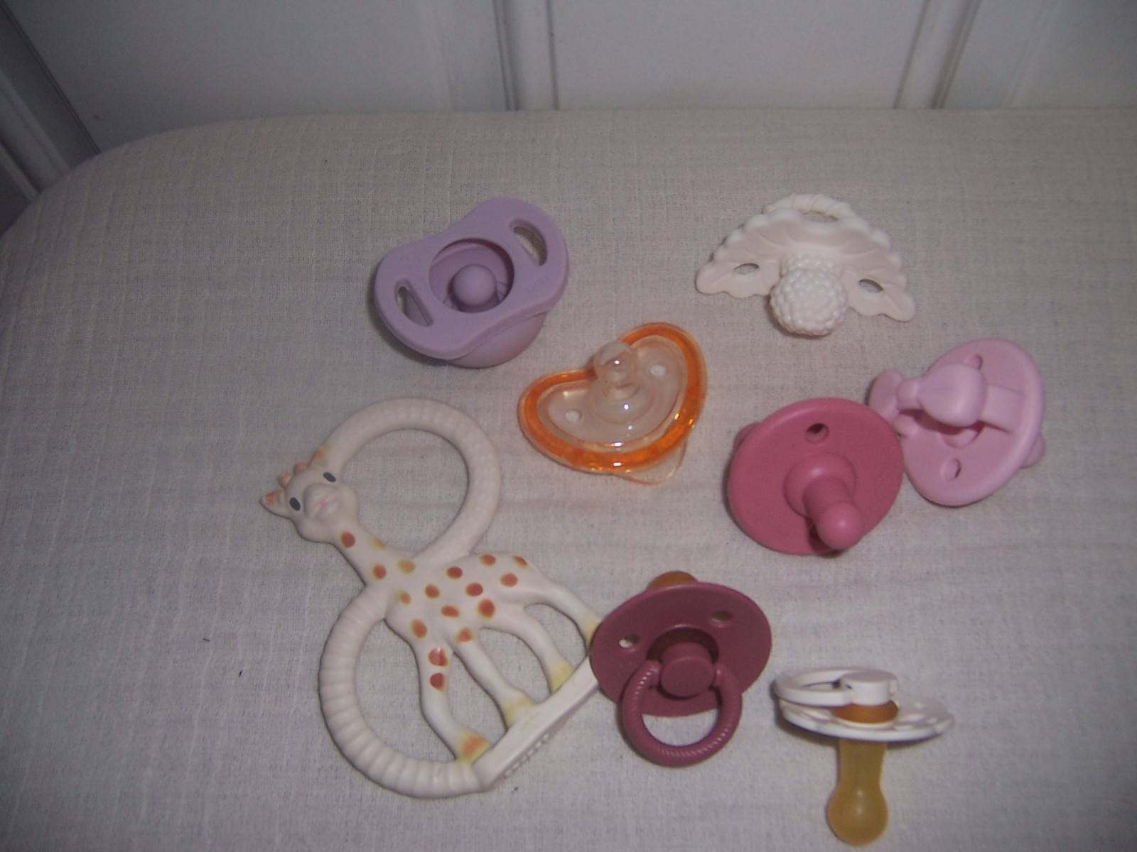 Huge great pacifier + teething Lot
